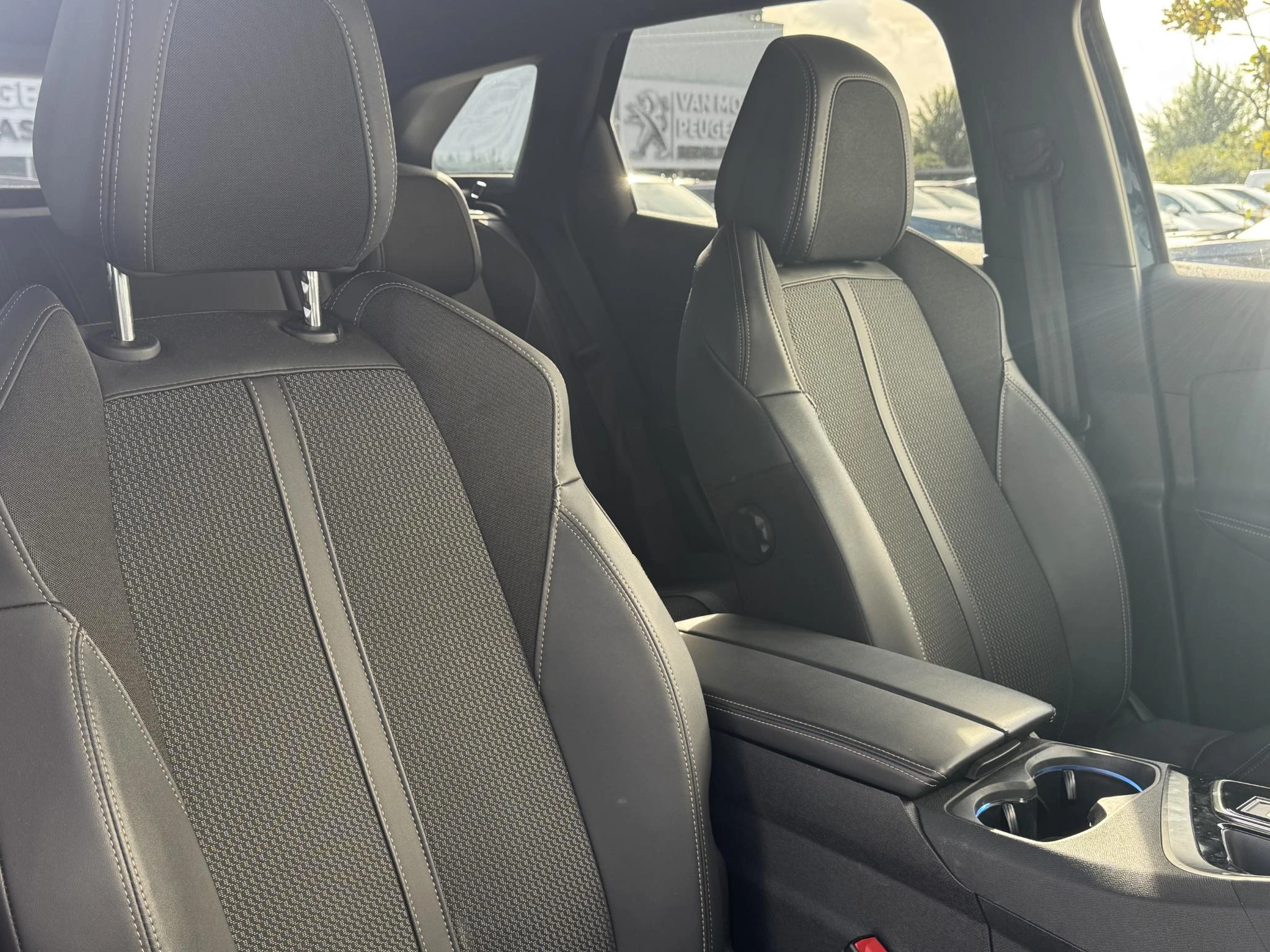 Peugeot-3008-image-30