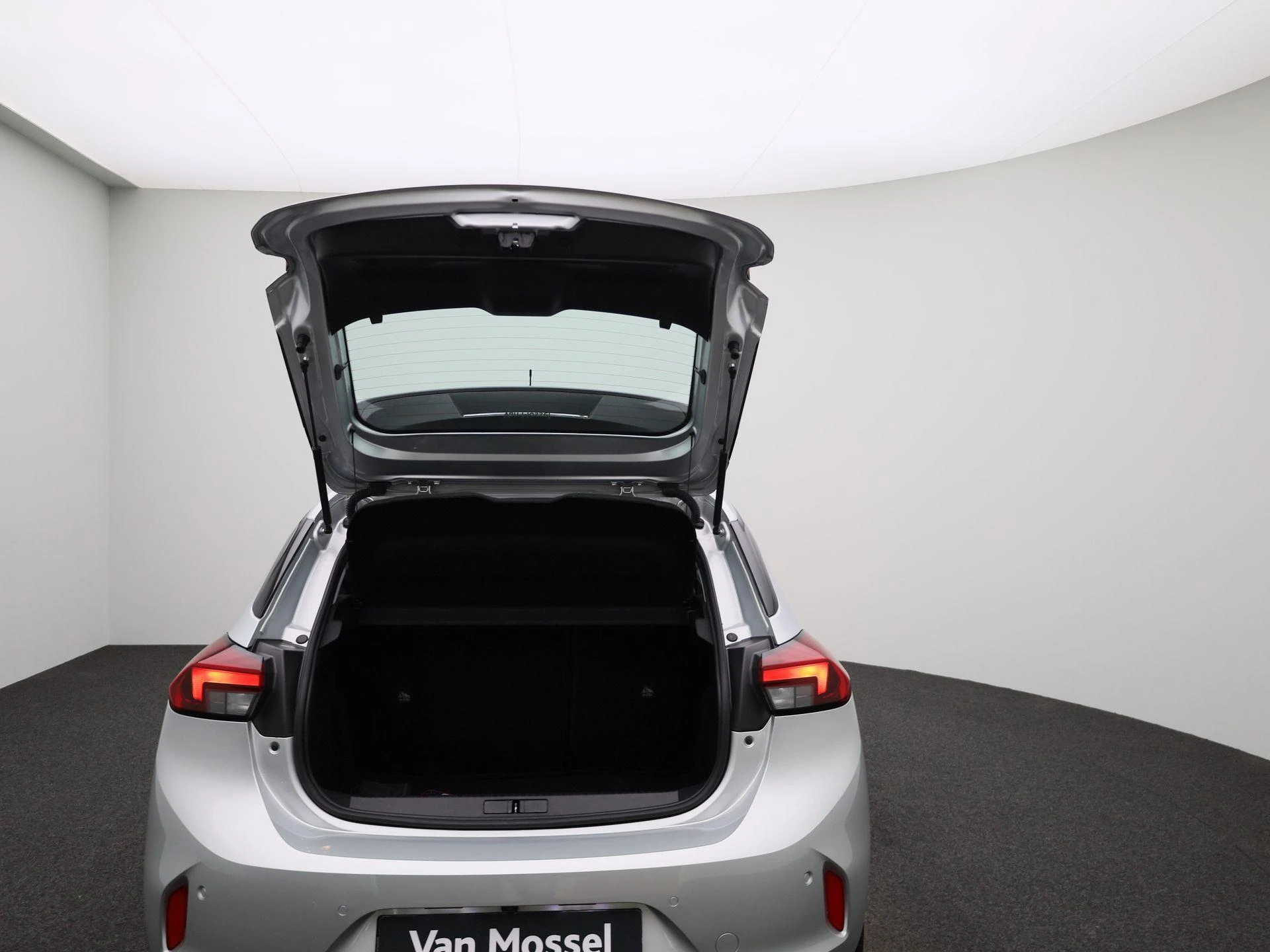 Opel-Corsa-image-10
