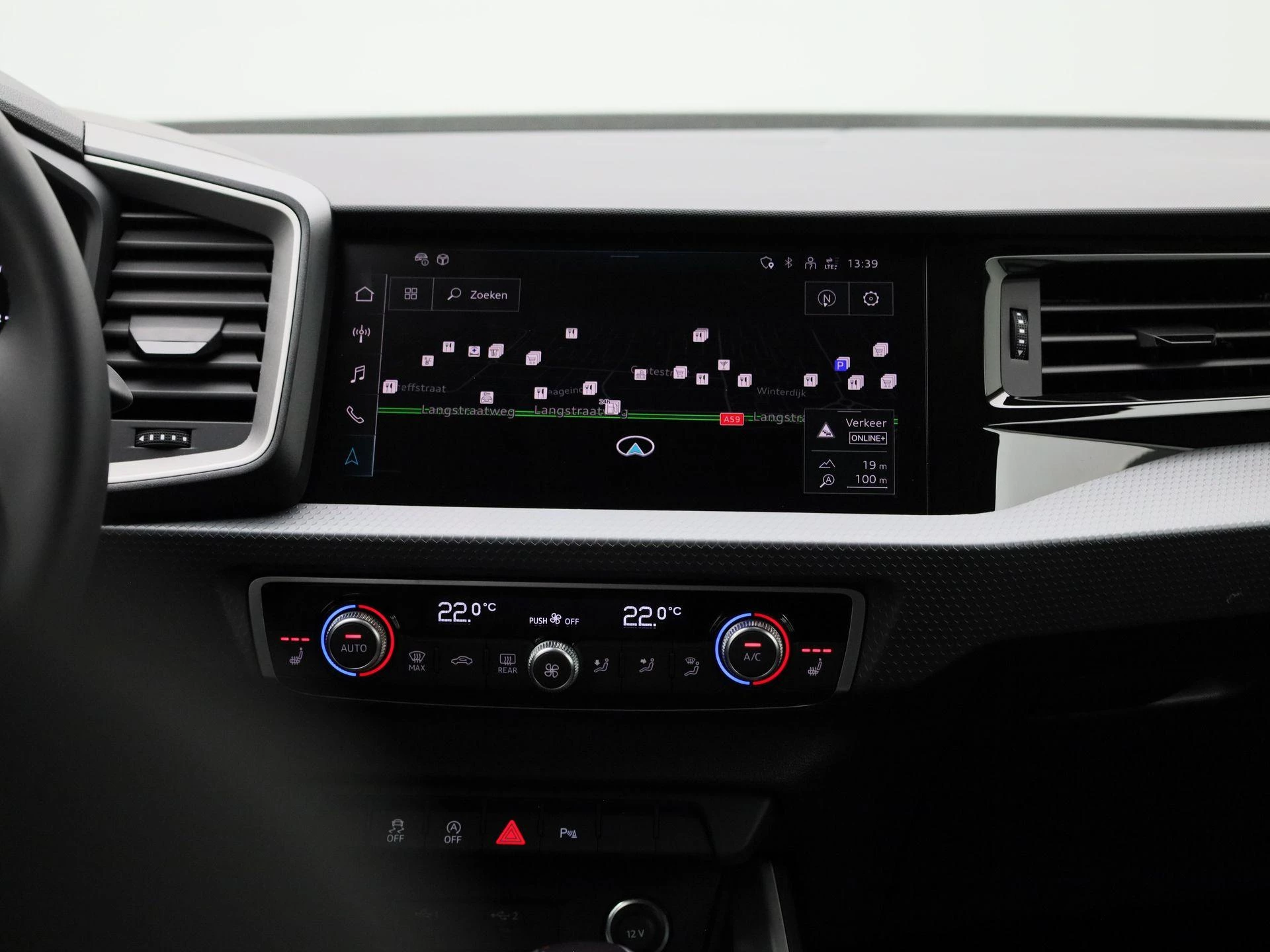 Audi-A1 Sportback-image-8