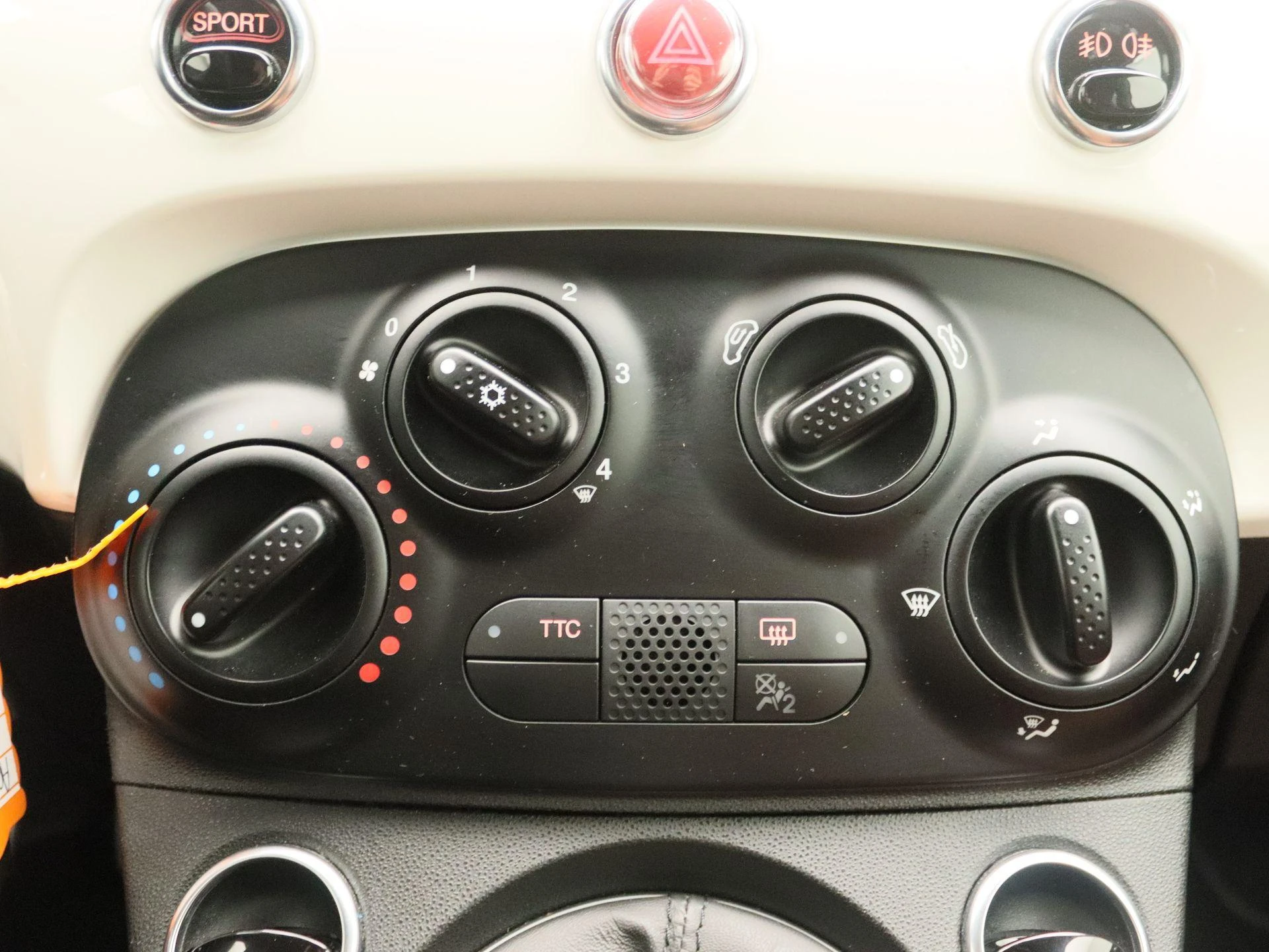 Fiat-500-image-10