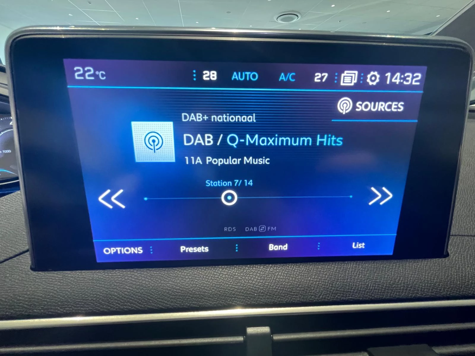 Peugeot-3008-image-25