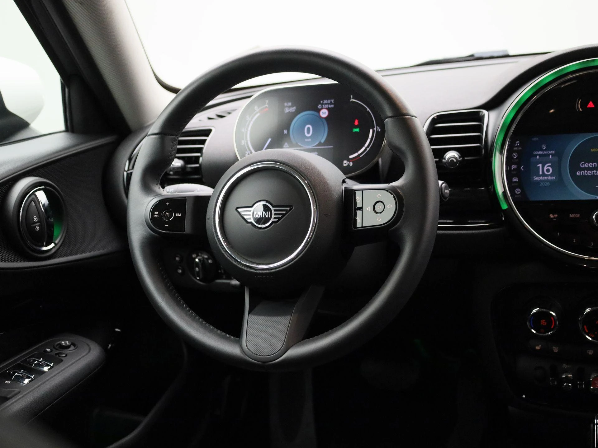 MINI-Clubman-image-11