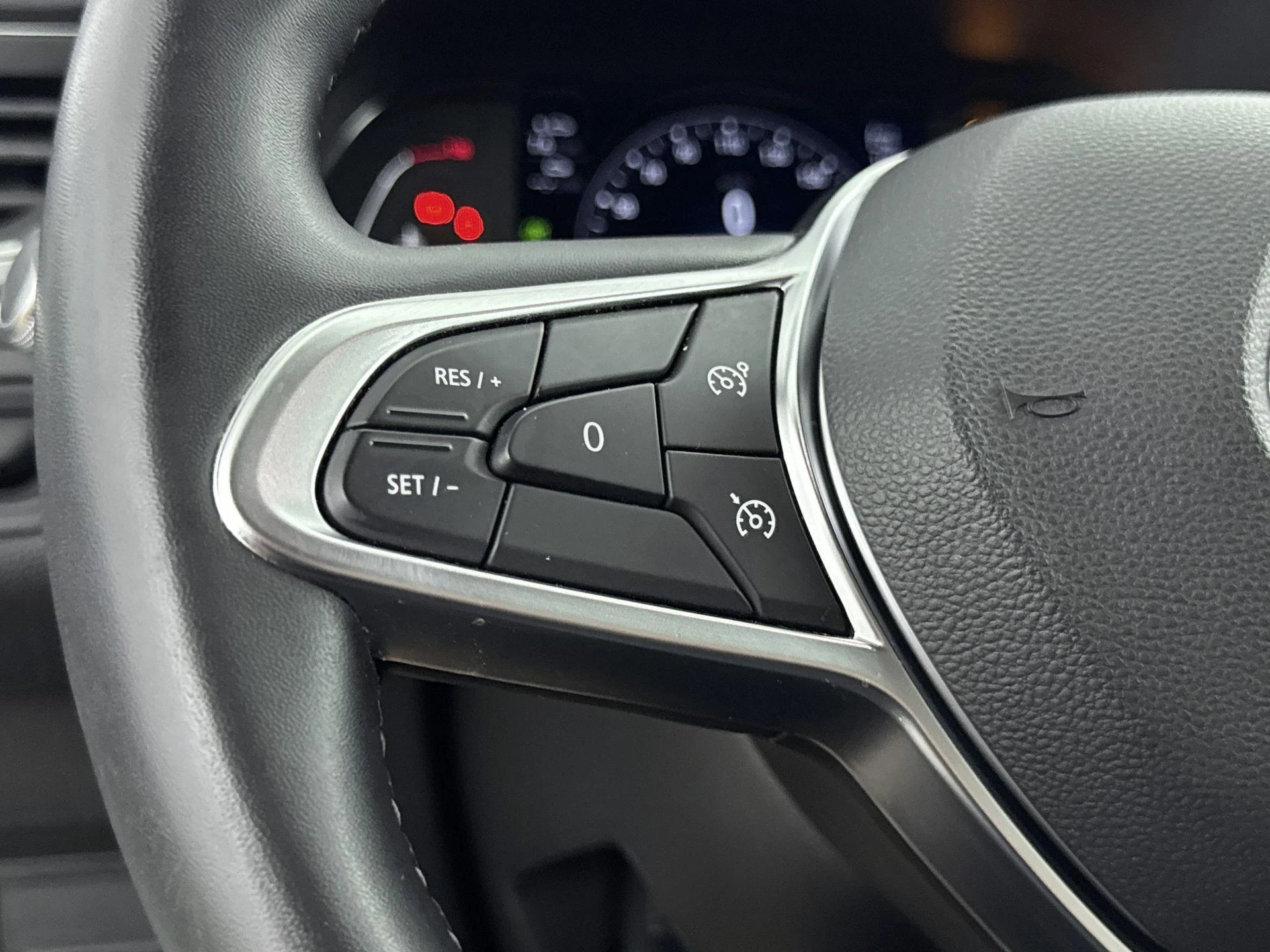 Renault-Captur-image-5