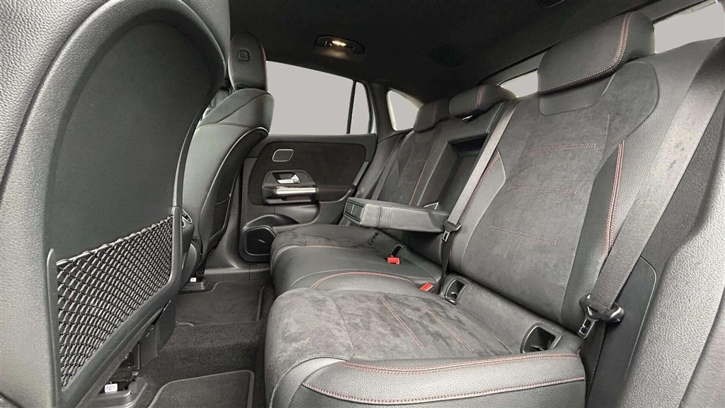 Mercedes-Benz-EQA-image-23