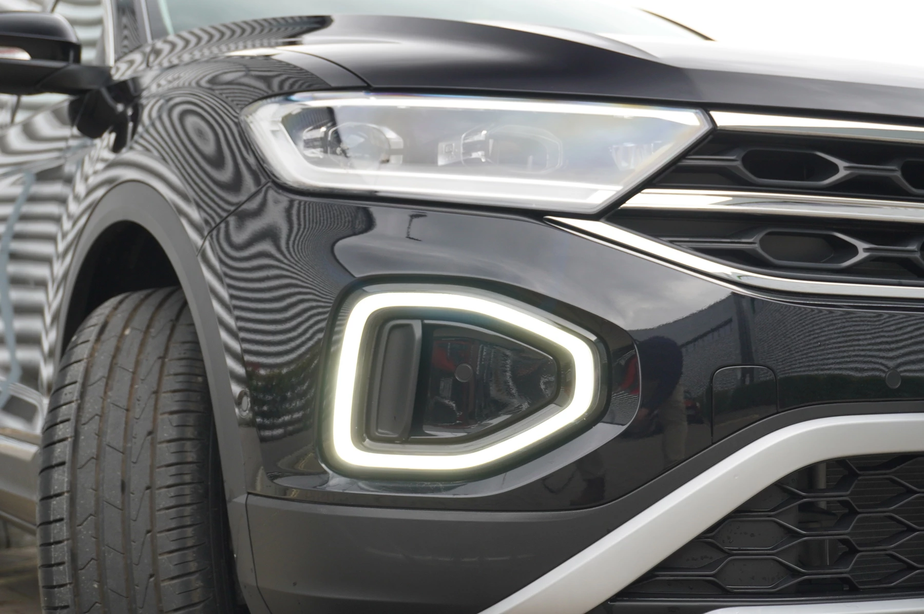 Volkswagen-T-Roc-image-21