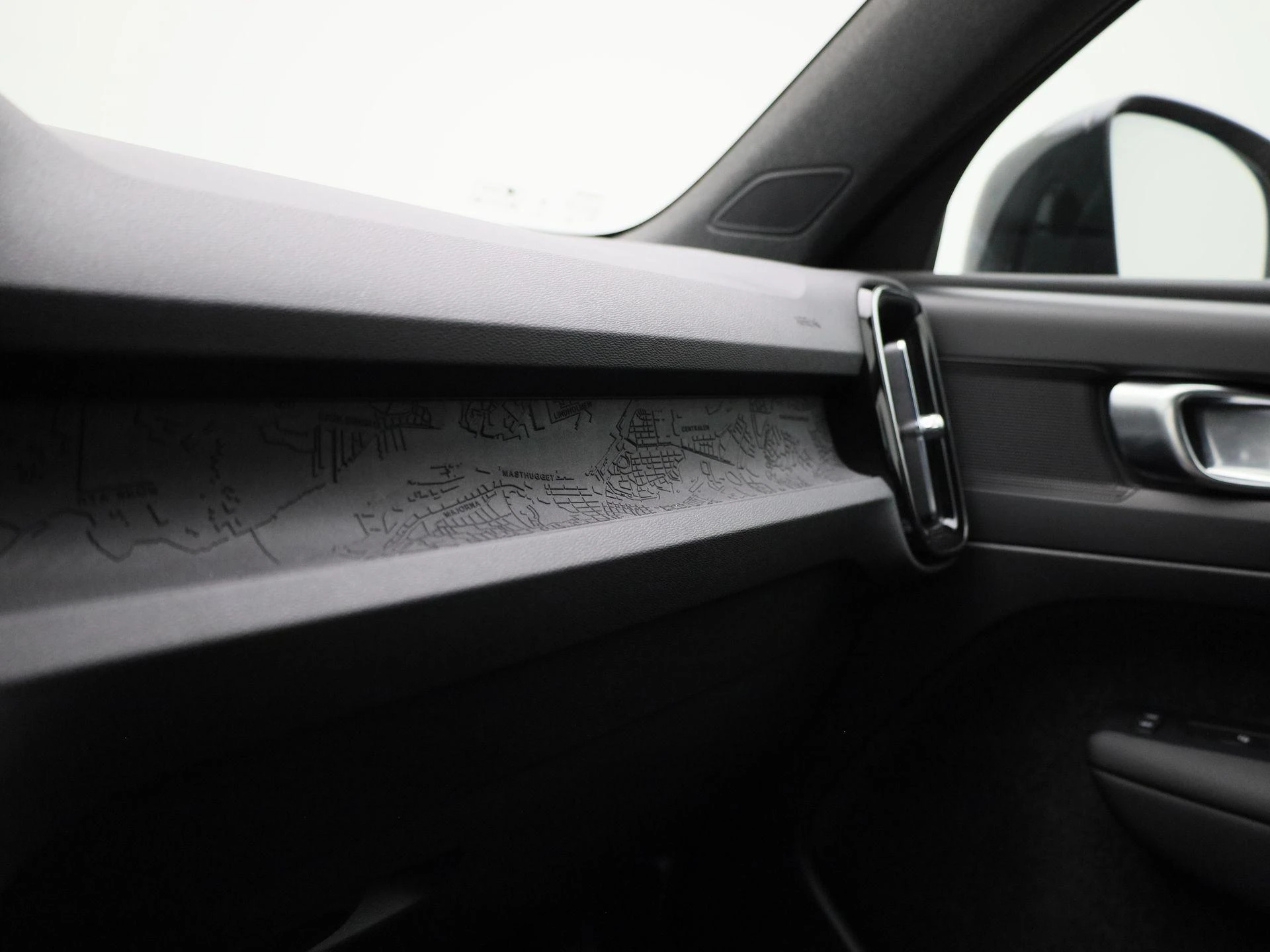 Volvo-XC40-image-25