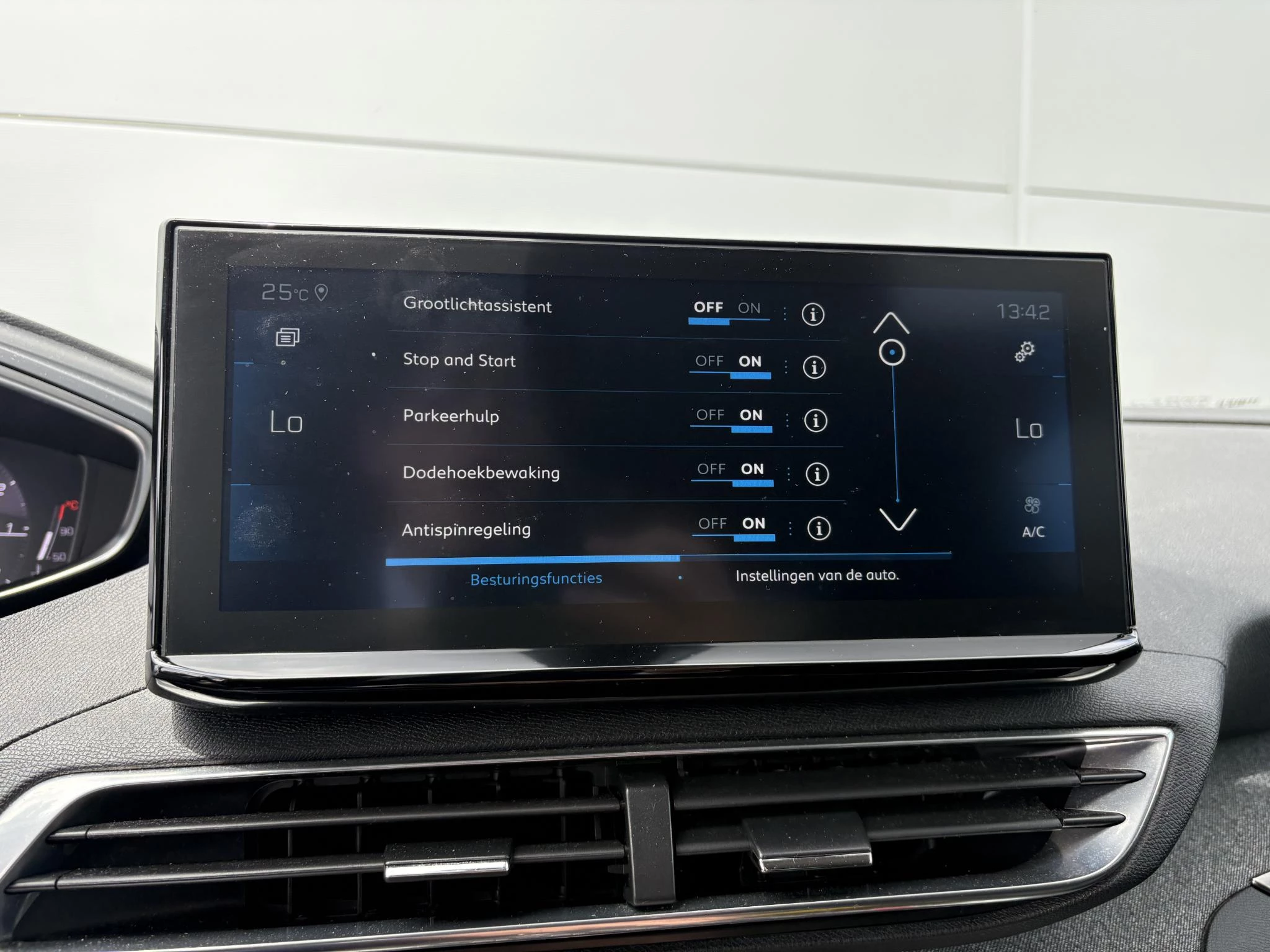 Peugeot 3008 1.2 PureTech Blue Lease Premium