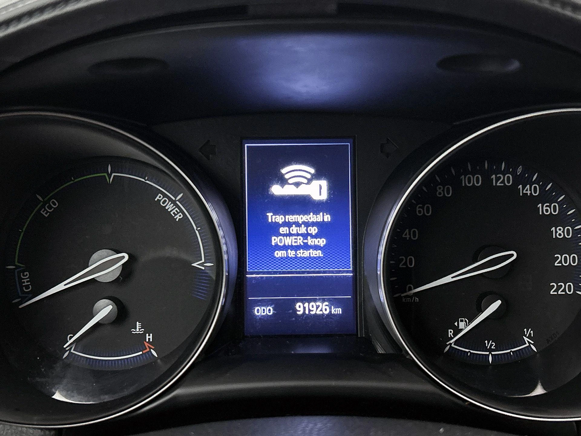 Toyota-C-HR-image-8