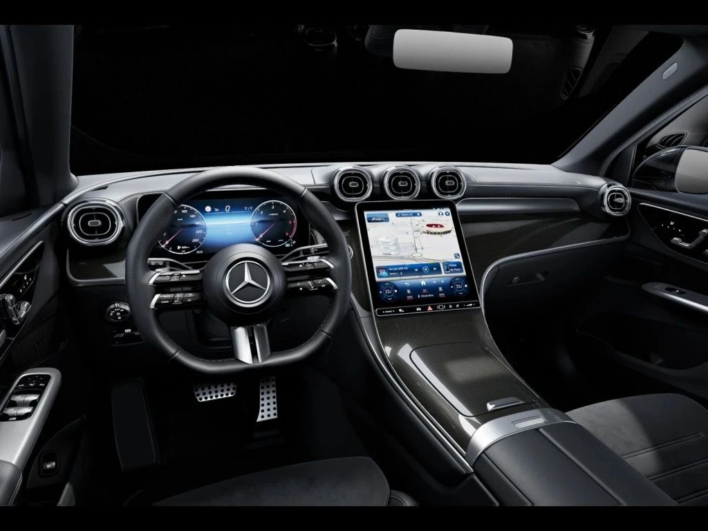 Mercedes-Benz-GLC 300 d-image-9