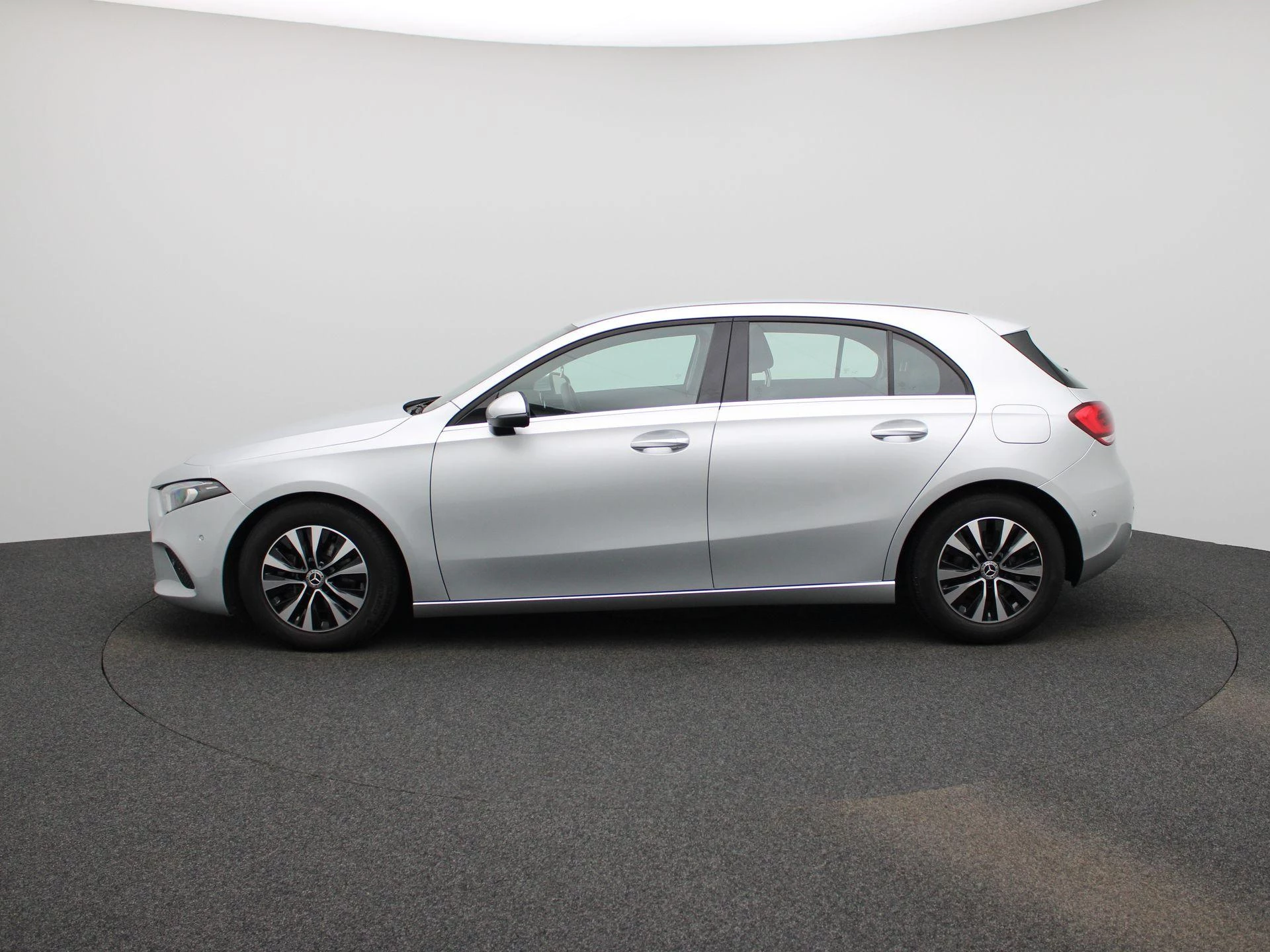 Mercedes-Benz A-Klasse A 180 d Business Line