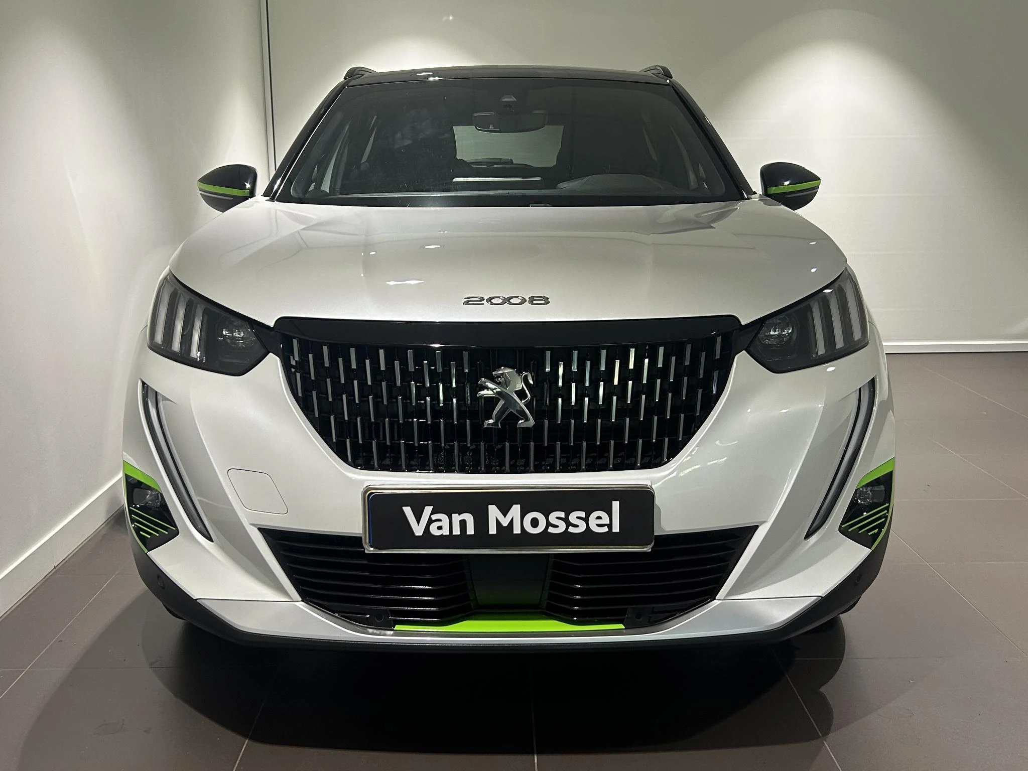 Peugeot-2008-image-2