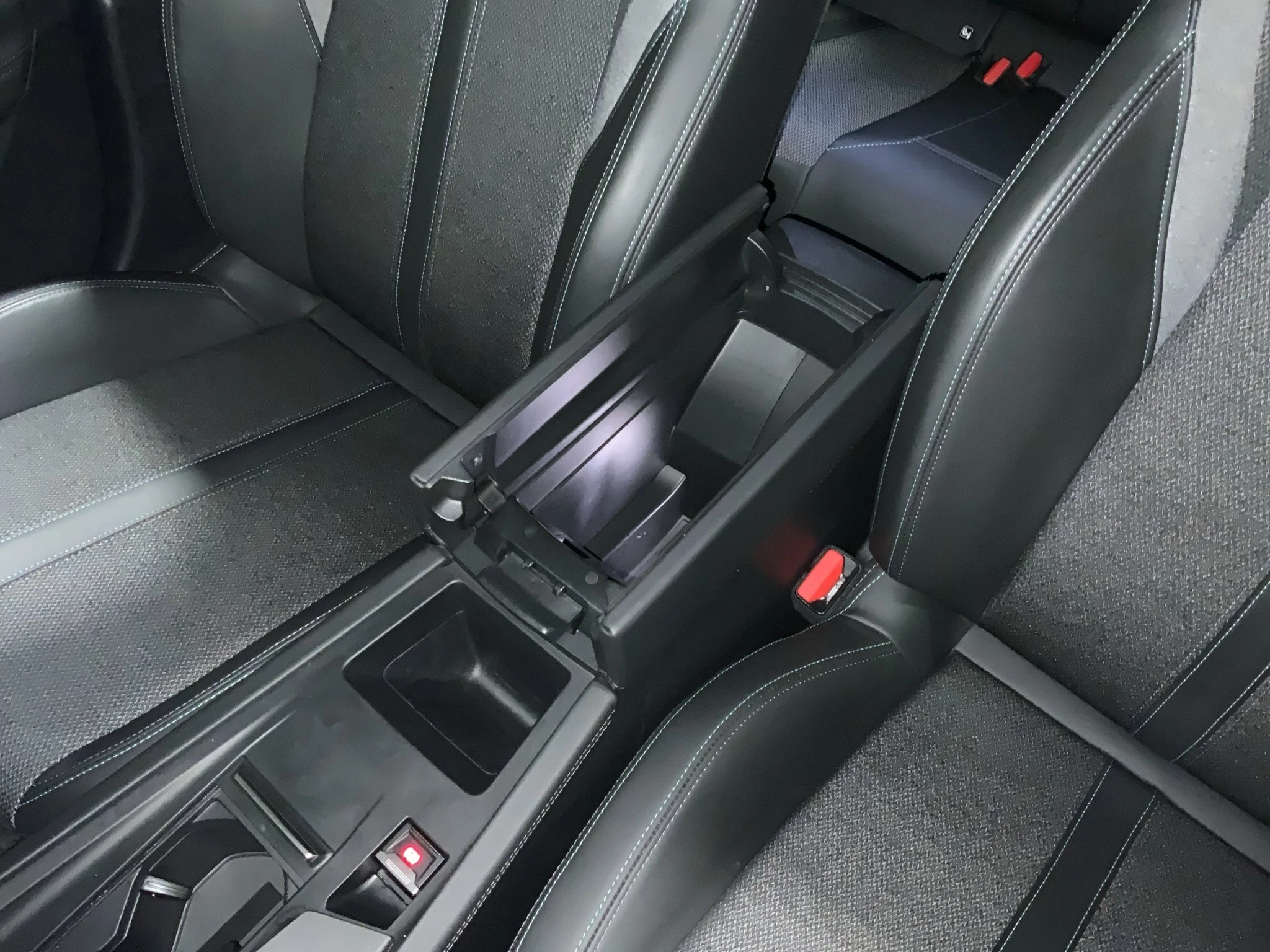 Peugeot-308-image-21