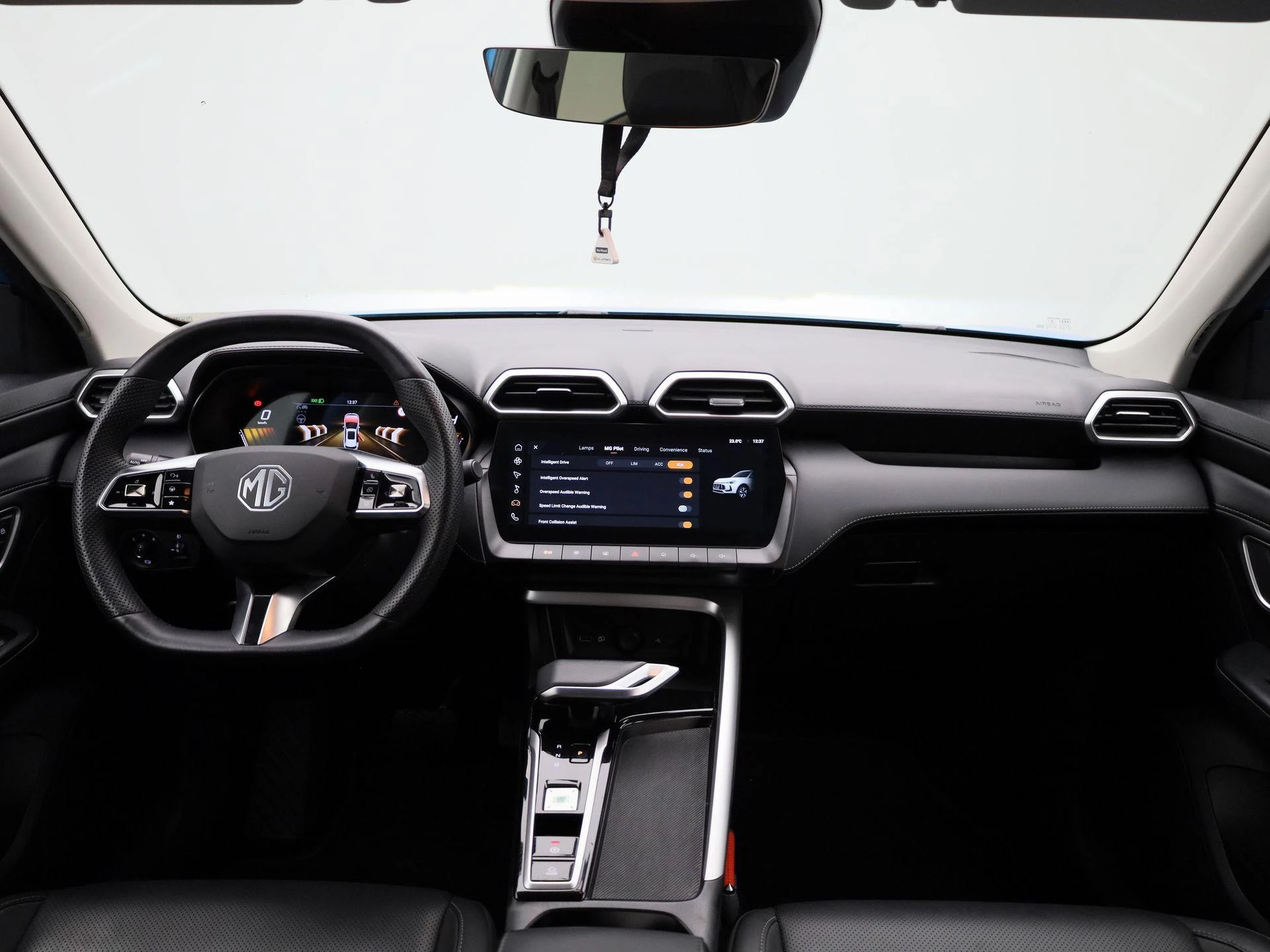 MG-ZS-image-13