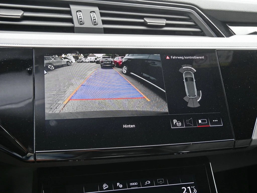 Audi Q8 e-tron 55 quattro S-Line *B&O*LUFT*AHK*MATRIX*ACC*NAVI*