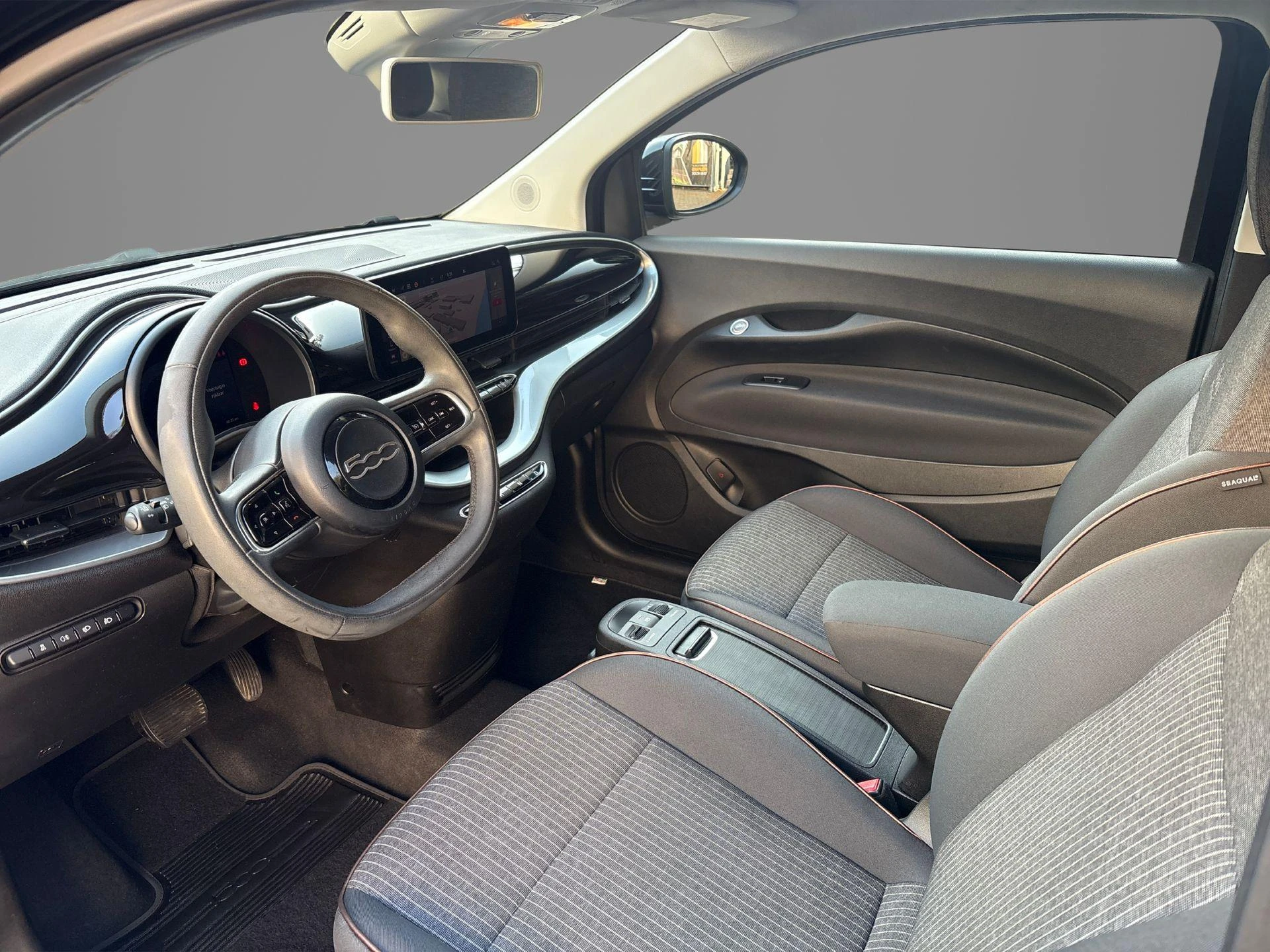 Fiat-500C-image-1