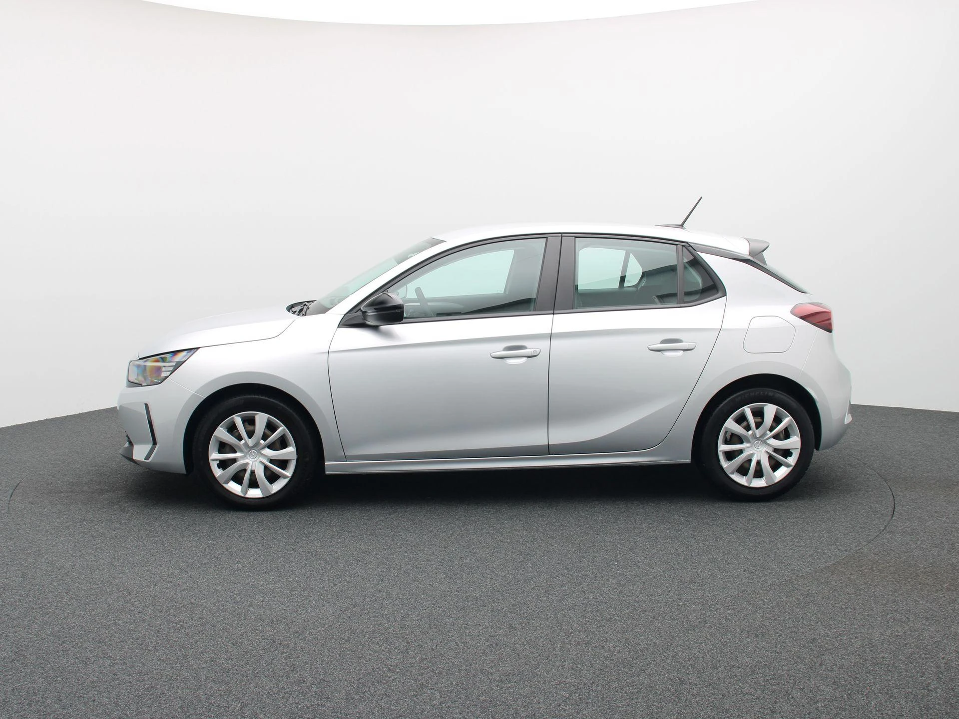 Opel-Corsa-image-3