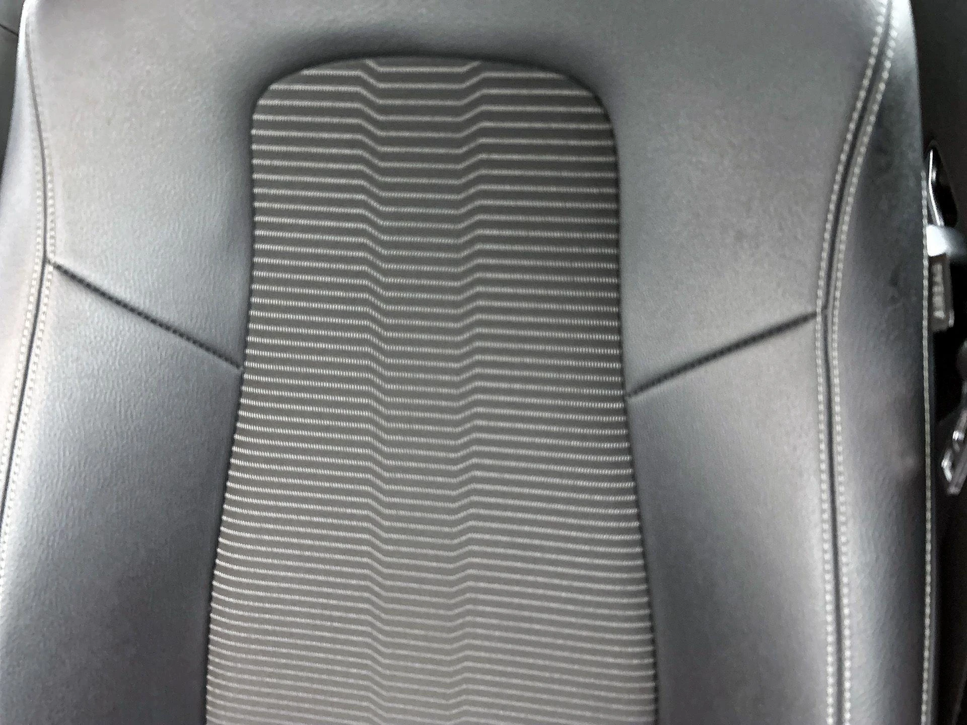Mercedes-Benz-A-Klasse-image-18