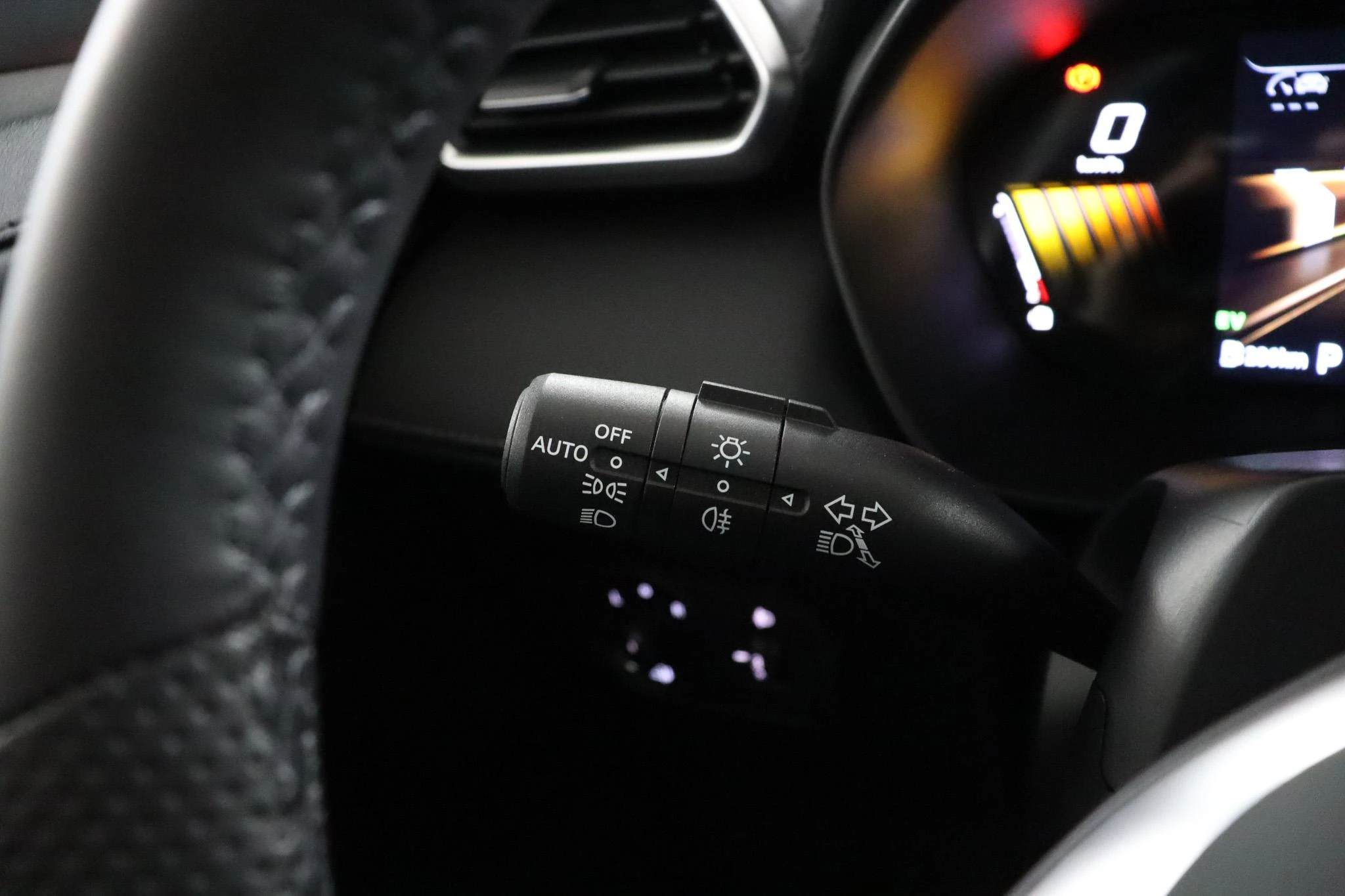 MG-ZS-image-22