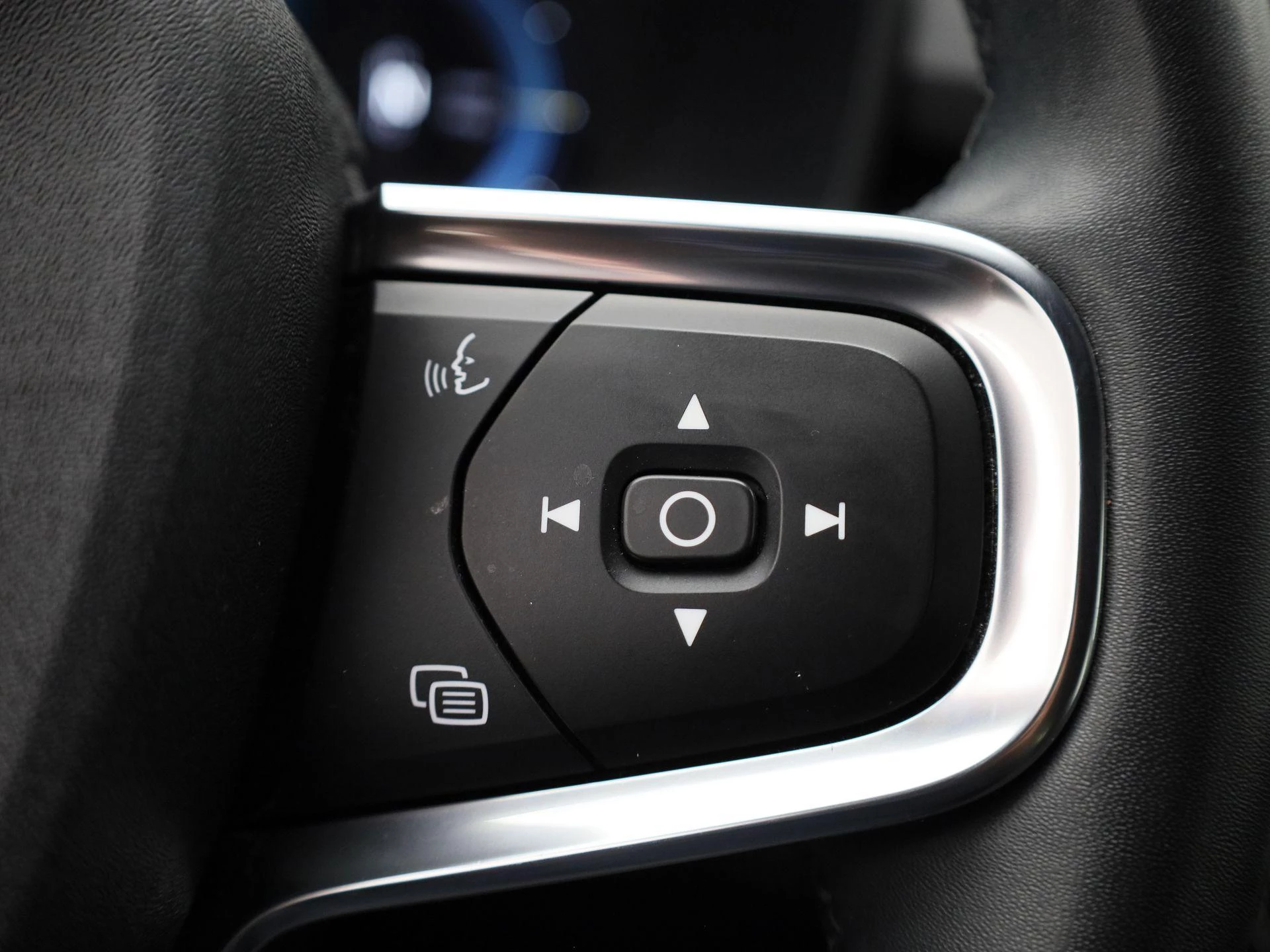 Volvo XC40 Recharge Core