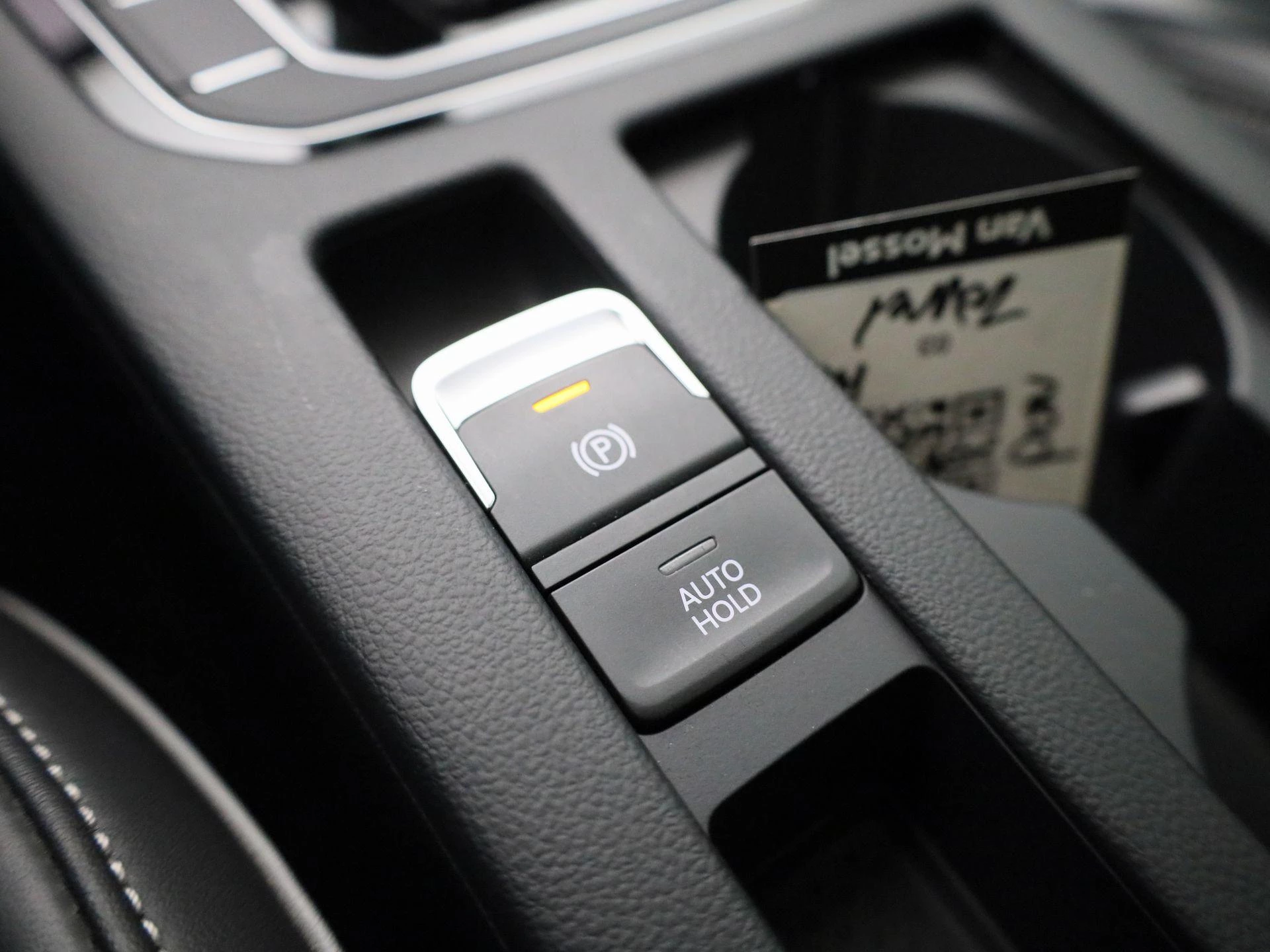 Volkswagen-Arteon-image-30