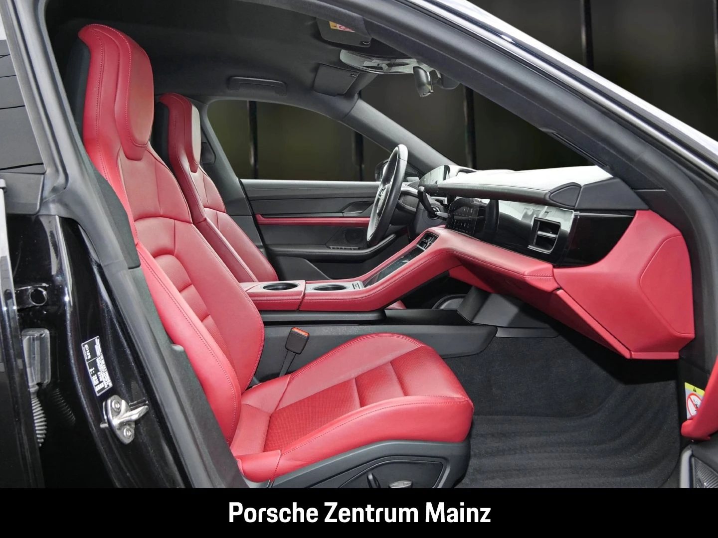 Porsche-Taycan-image-15