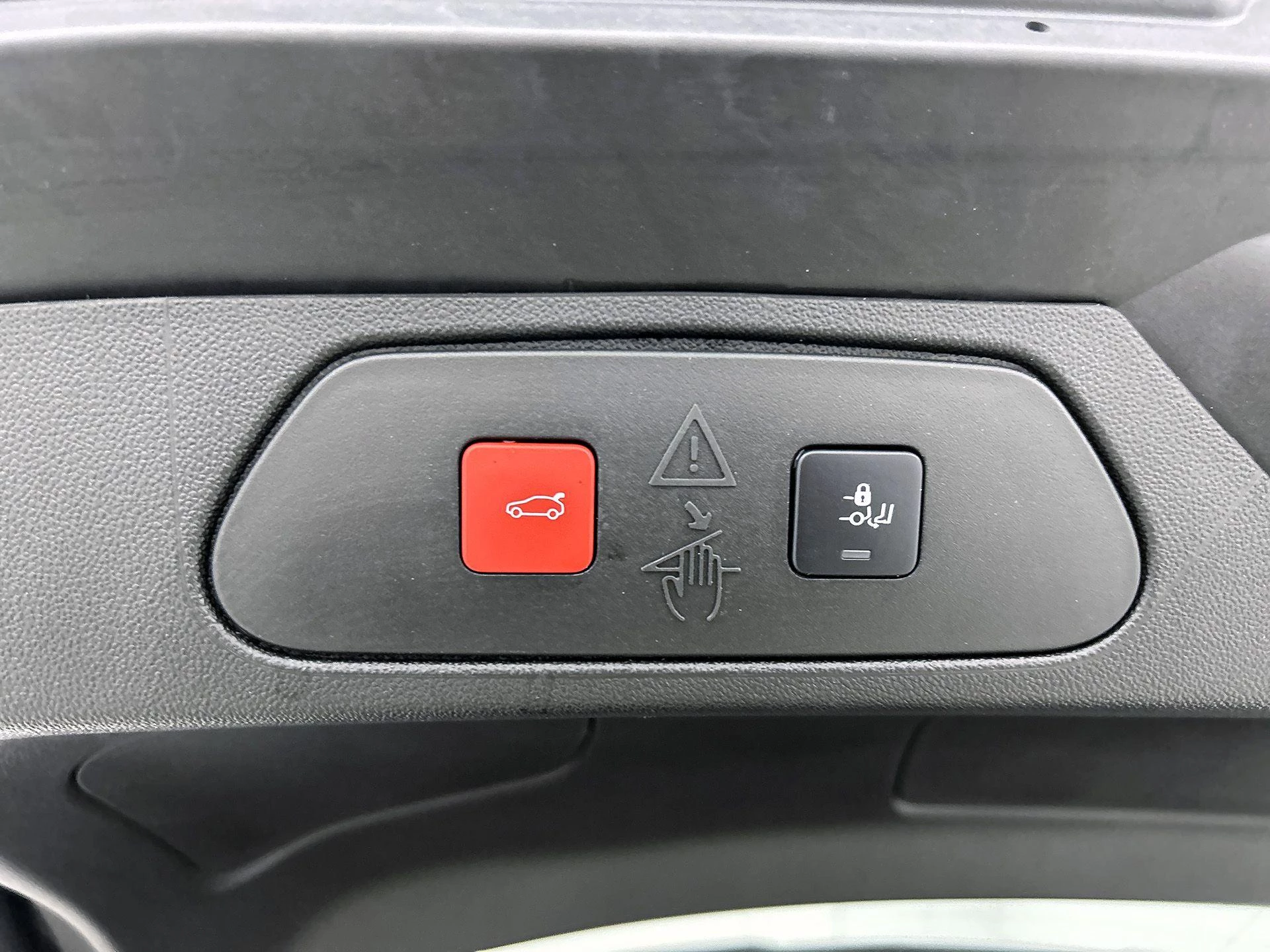 Opel-Grandland-image-18