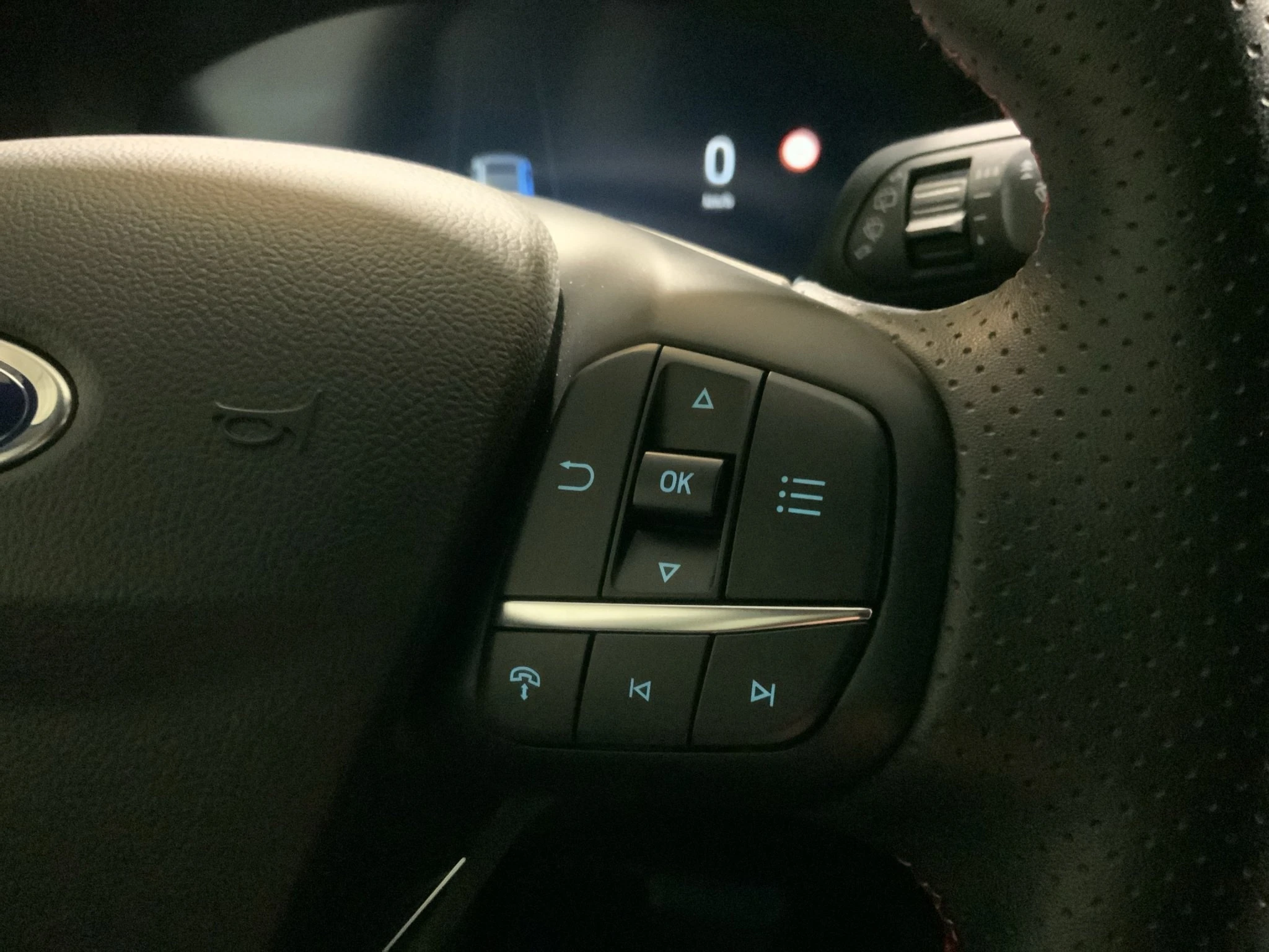 Ford-Kuga-image-18