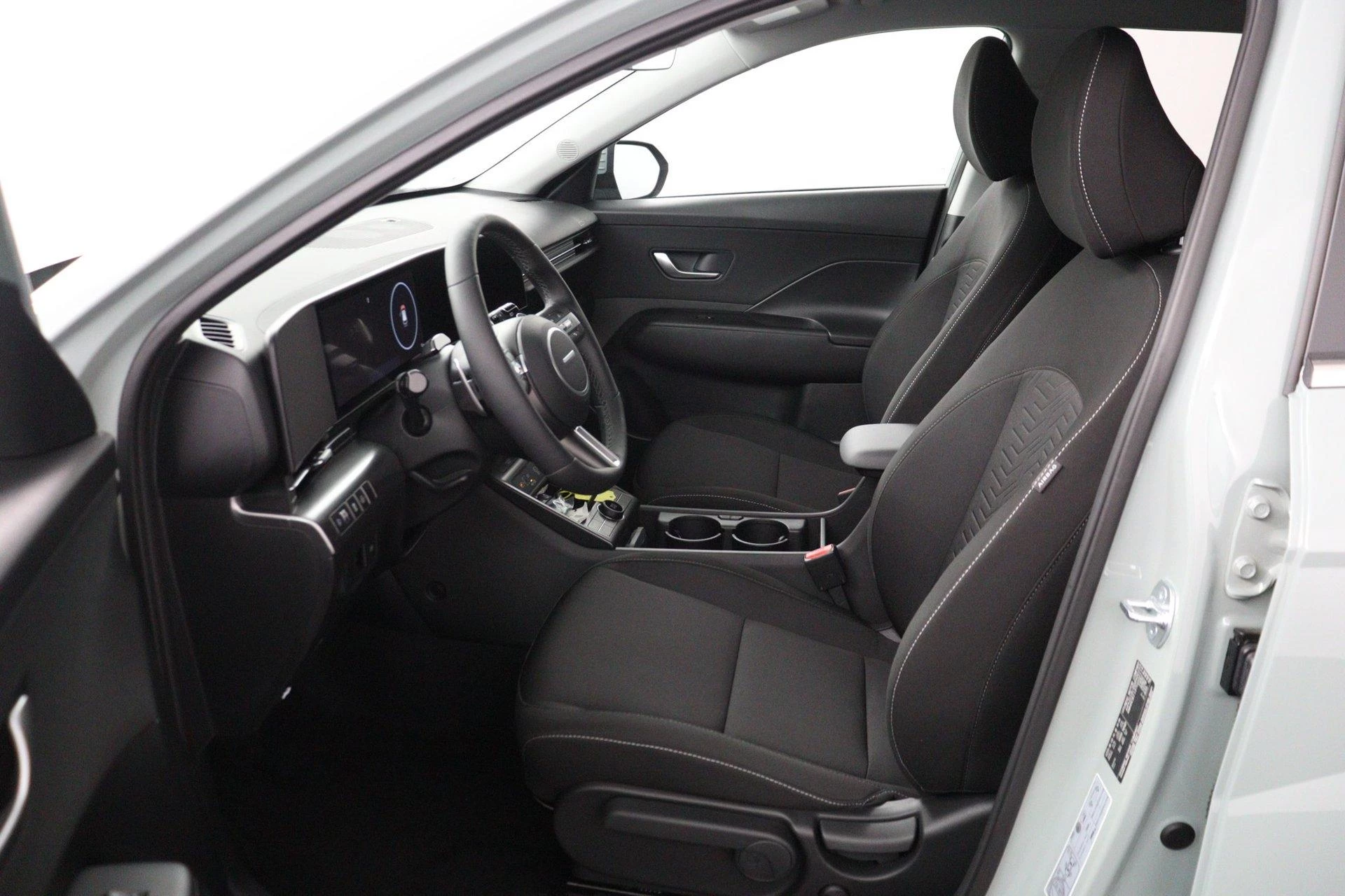 Hyundai-Kona-image-25