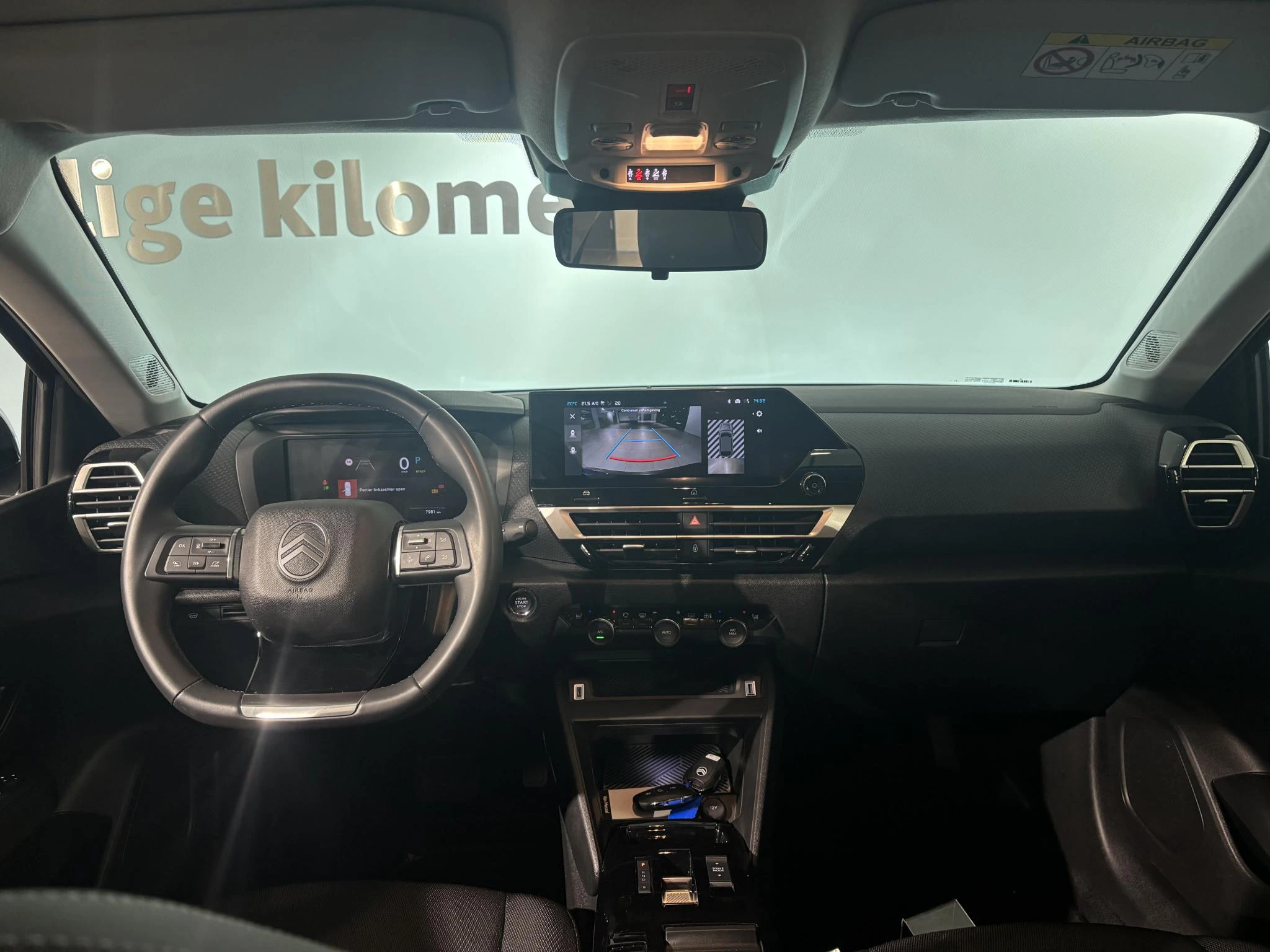 Citroën-ë-C4-image-9