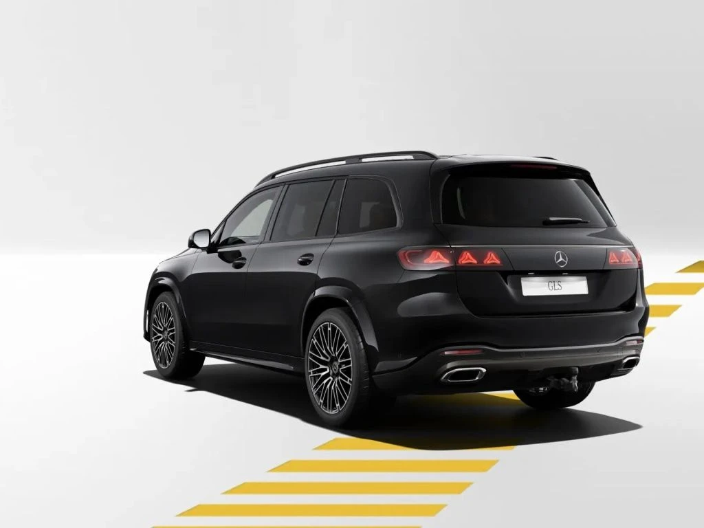 Mercedes-Benz-GLS 350 d-image-3