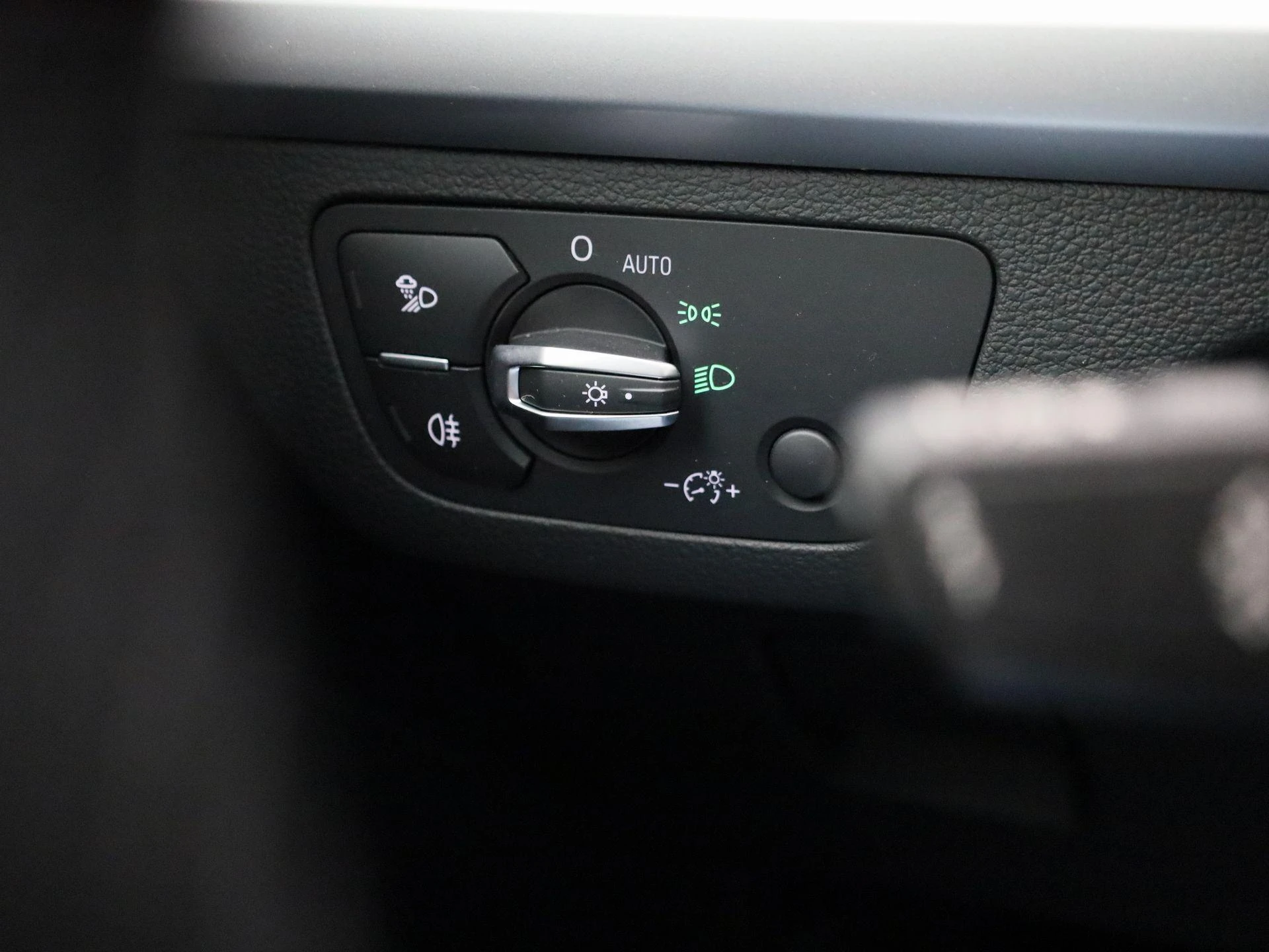 Audi-Q5-image-20