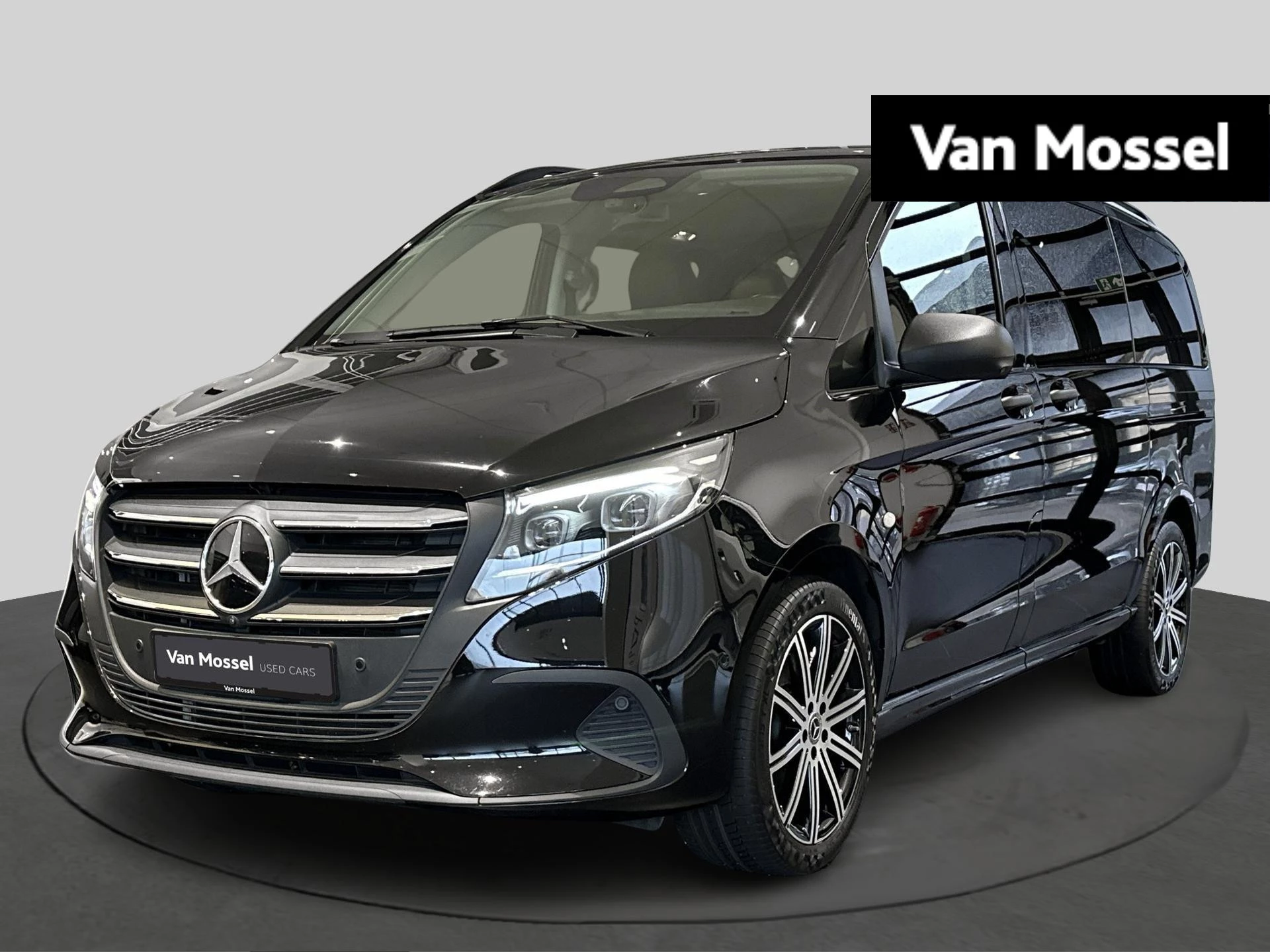 Mercedes-Benz-Vito-image-0