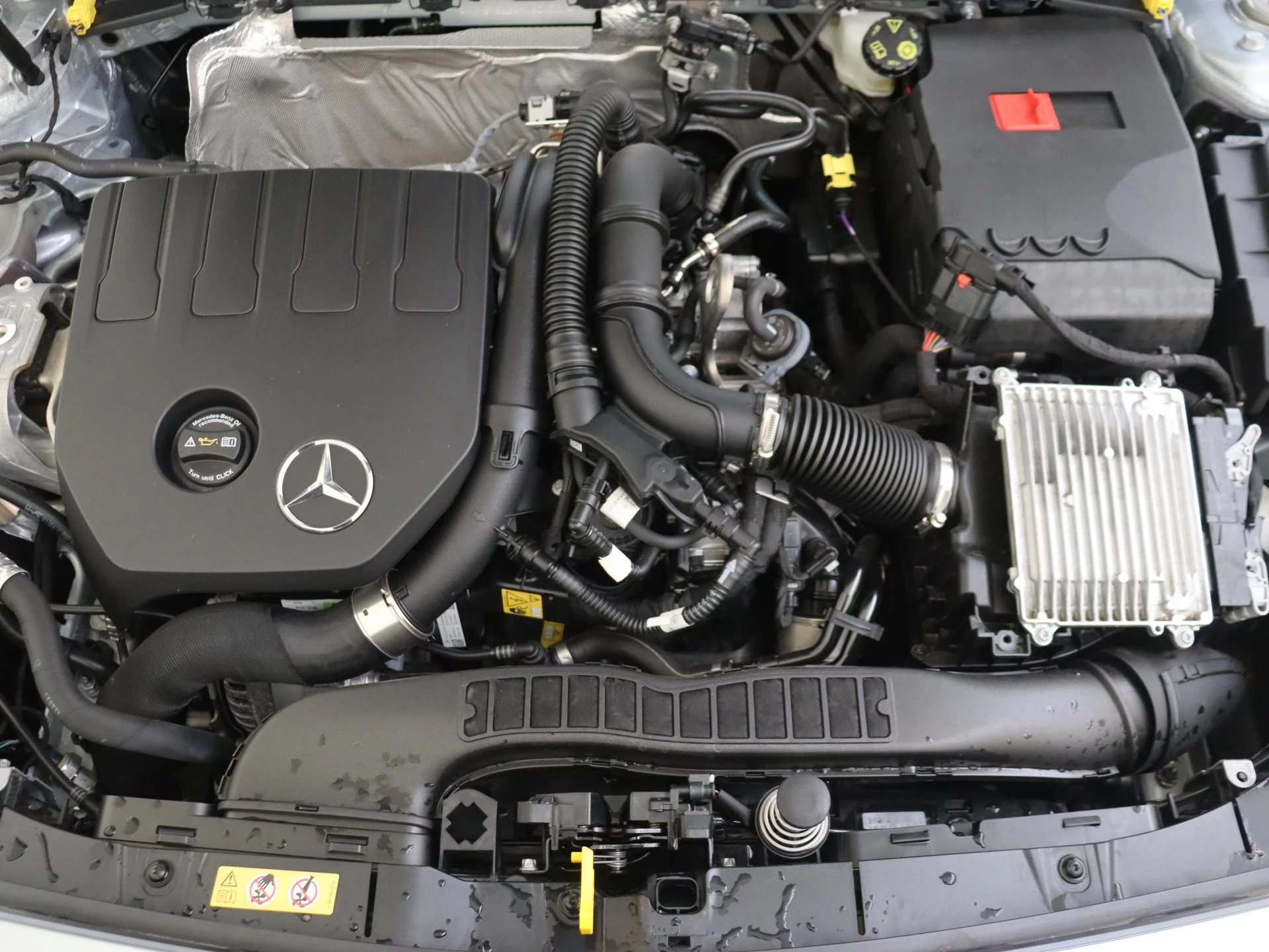 Mercedes-Benz-A-Klasse-image-4