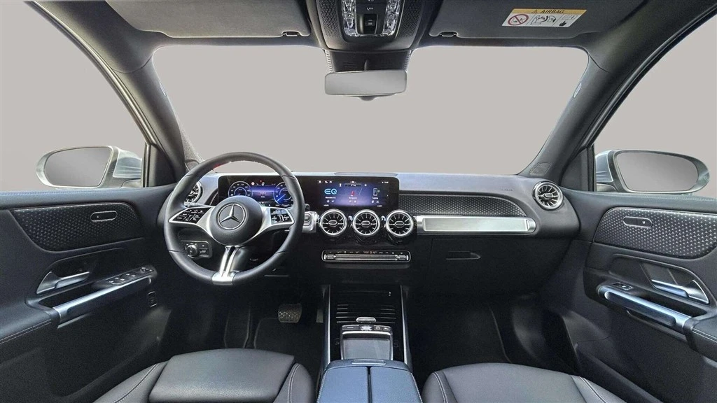 Mercedes-Benz-EQB-image-12