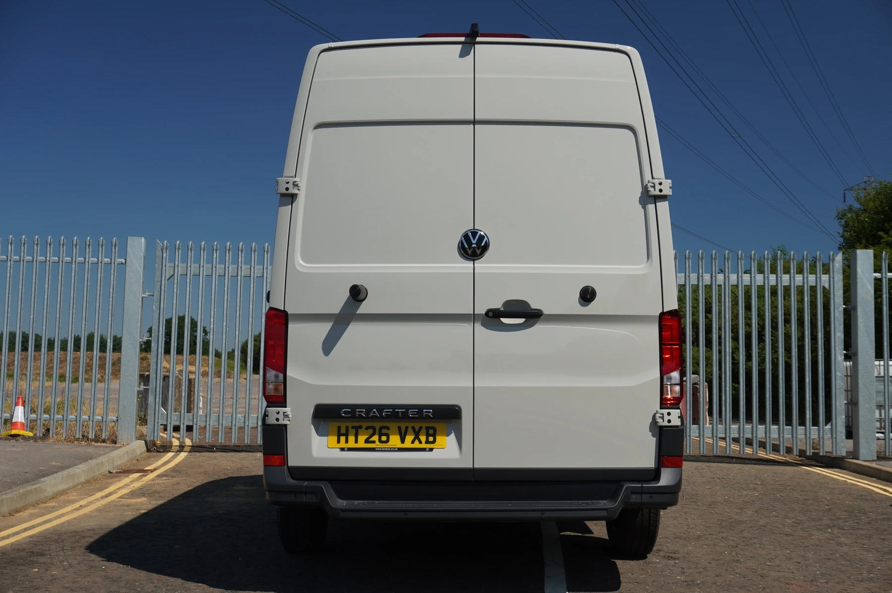 Volkswagen-Crafter-image-9