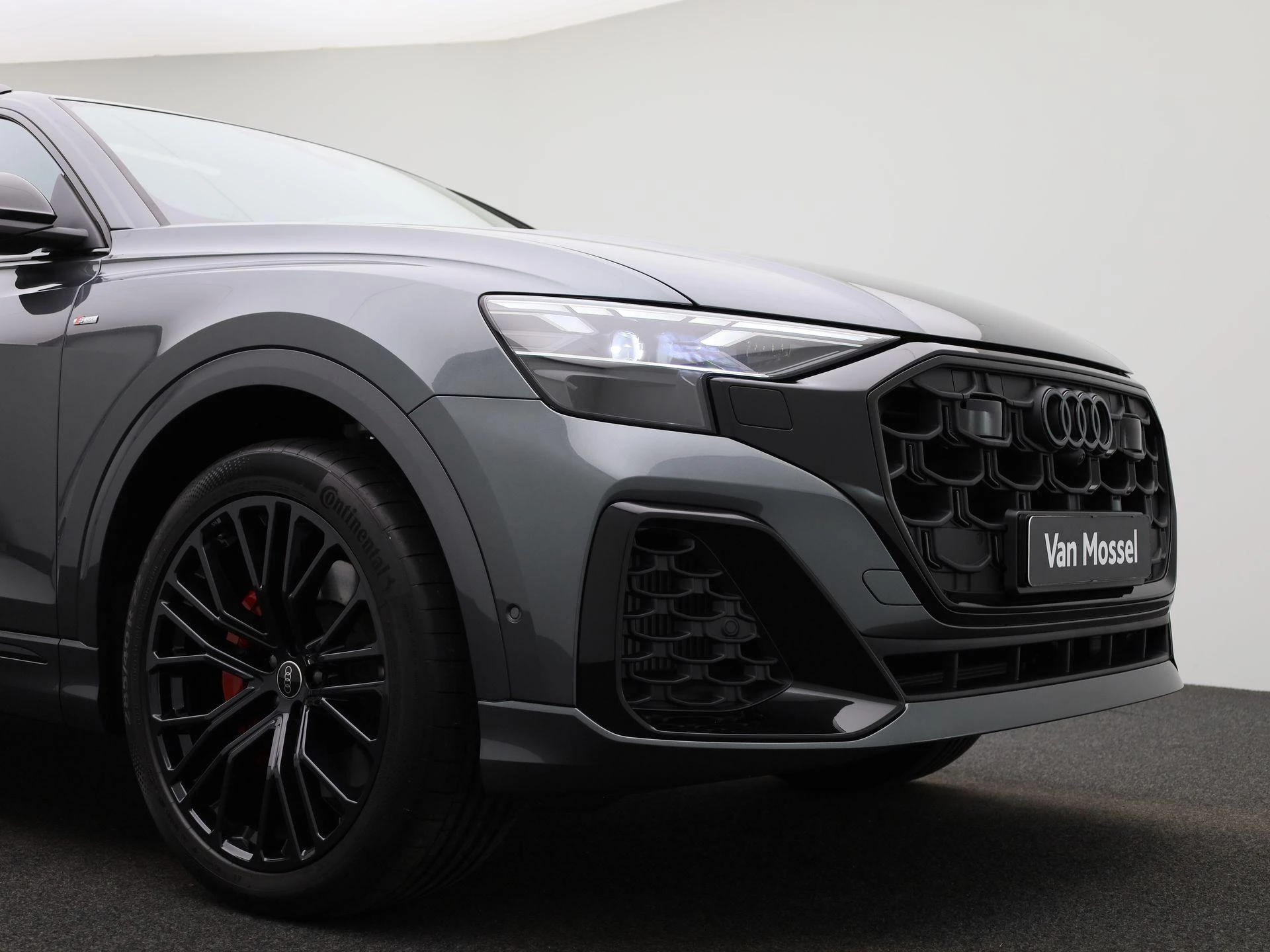 Audi Q8 60 TFSI e quattro Pro Line S Competition 490 PK