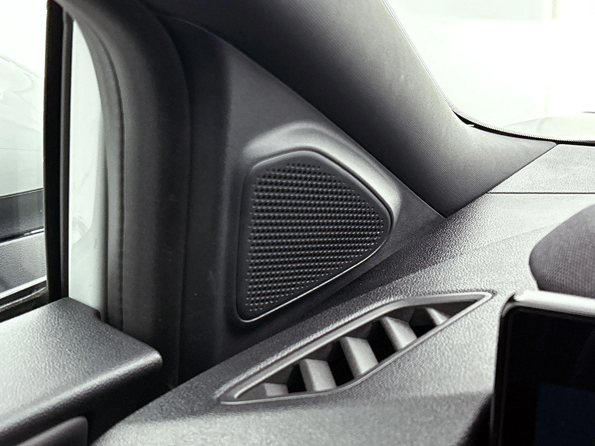 Ford-Puma-image-15