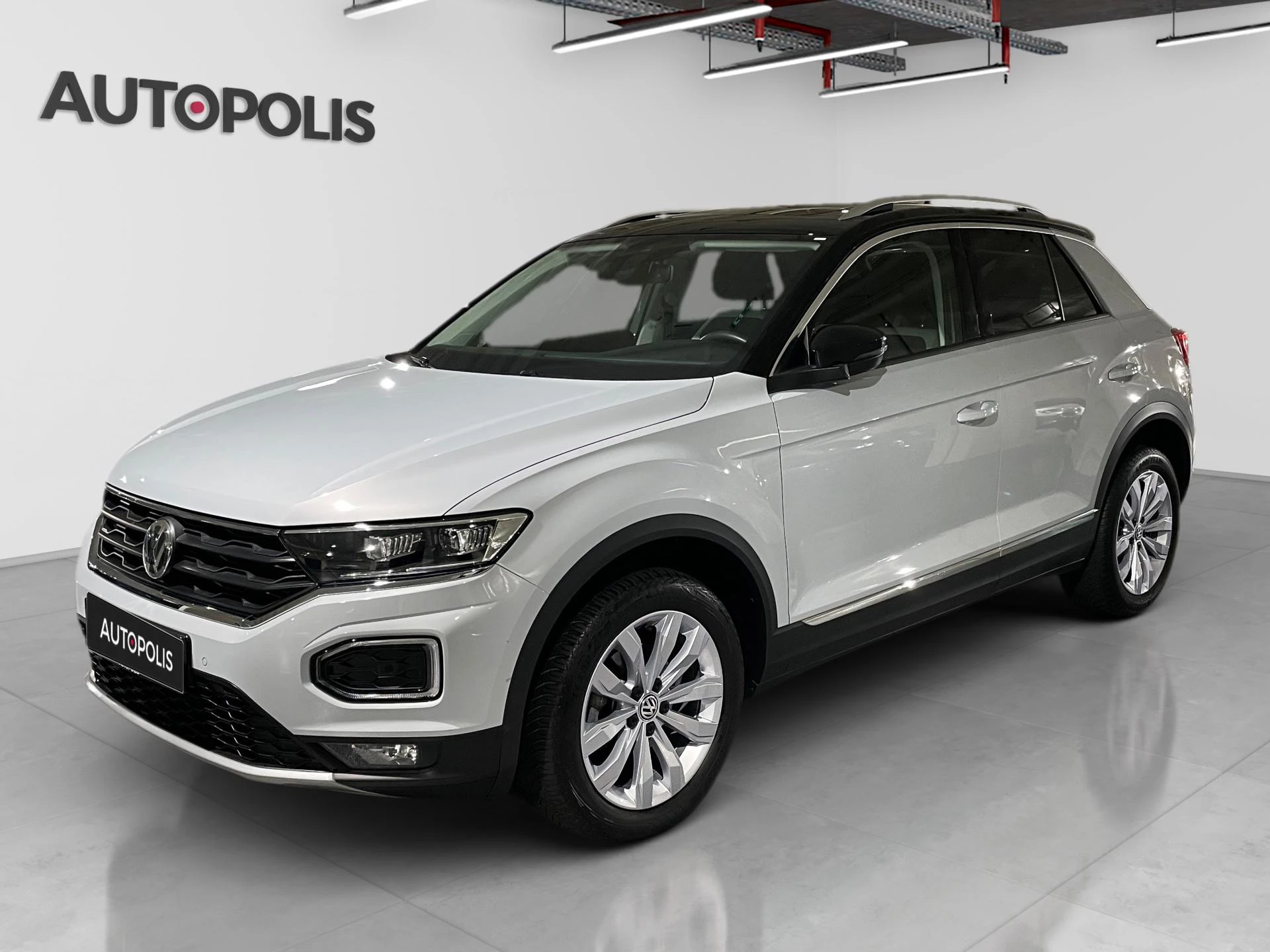Volkswagen-T-Roc-image-0
