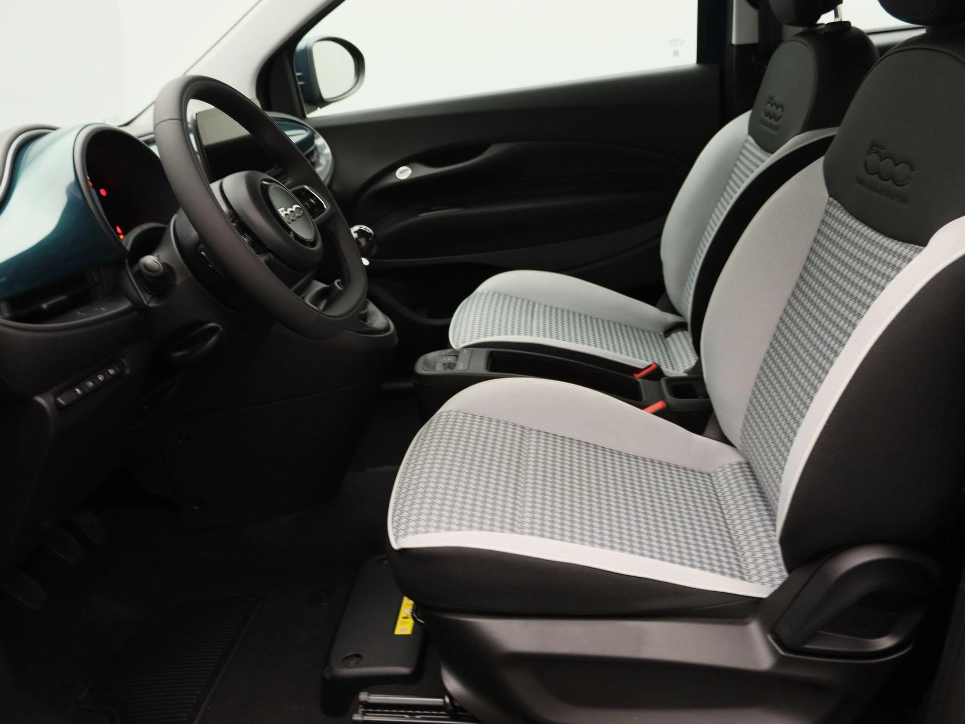 Fiat 500 1.0 Hybrid Torino Launch Edition