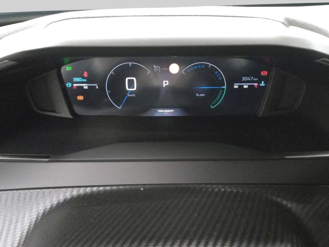 Peugeot-2008-image-10