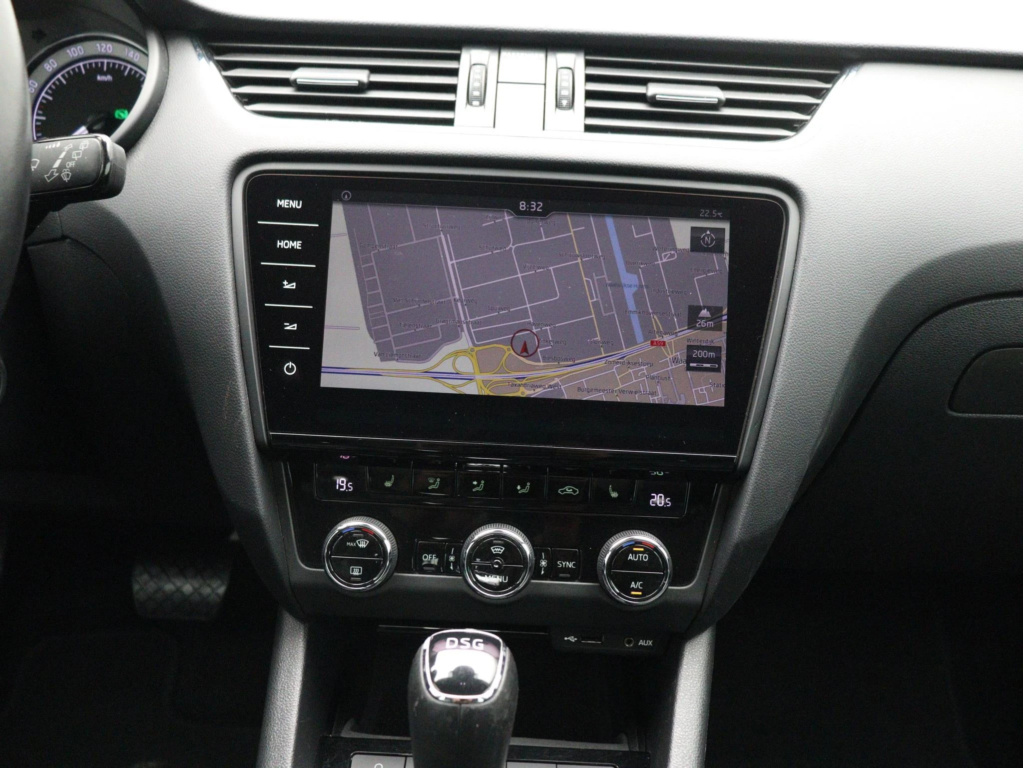 Škoda-Octavia-image-8