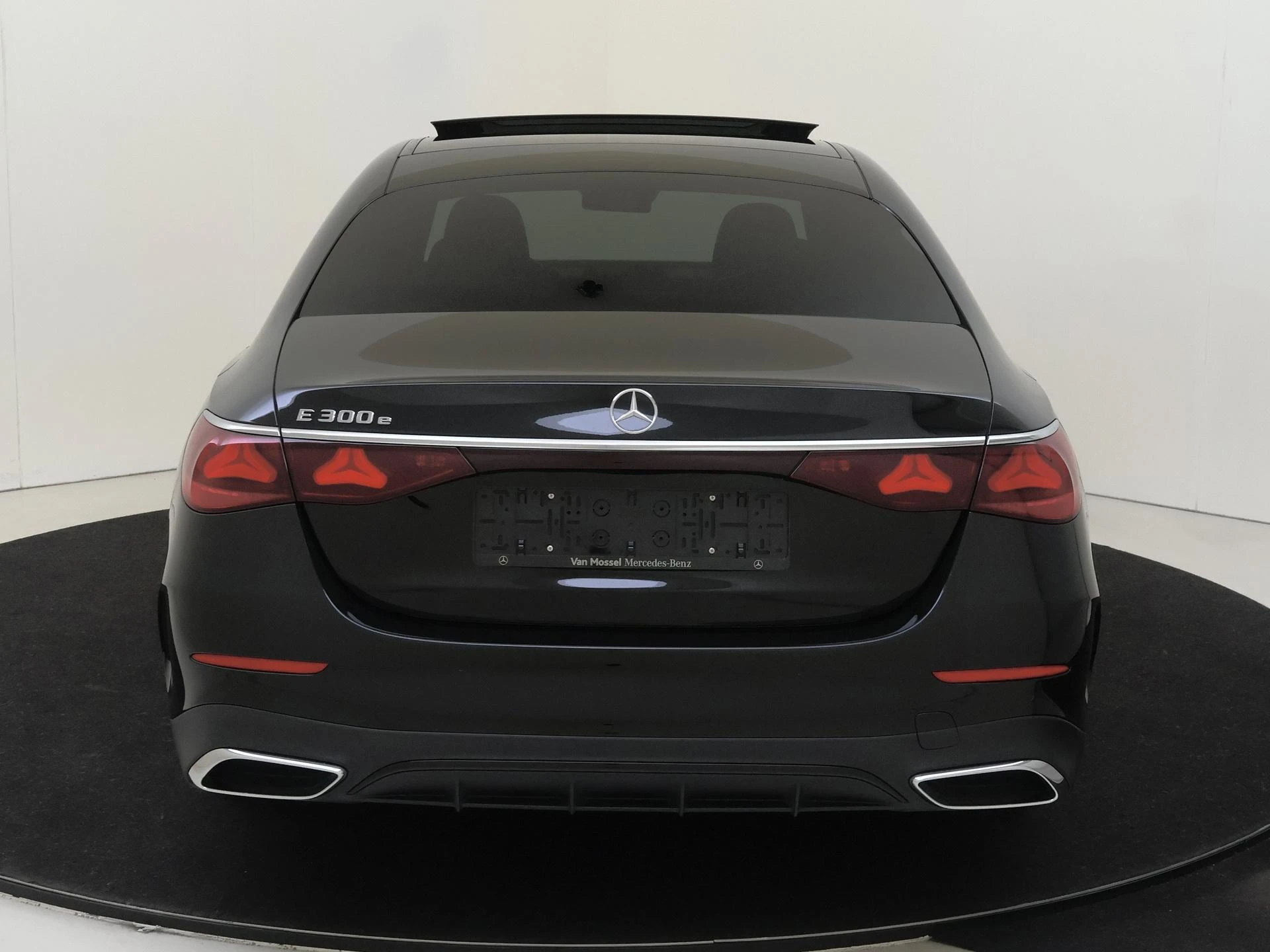 Mercedes-Benz E-Klasse 300 e Sport Edition