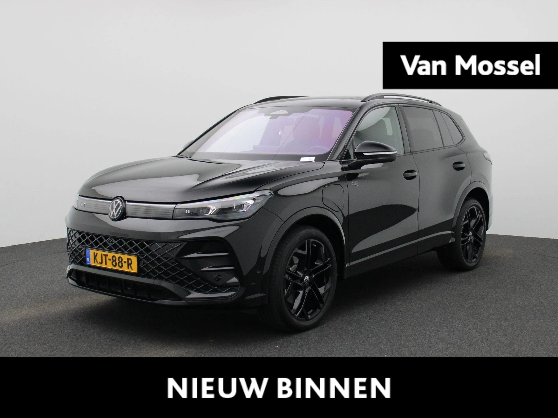 Volkswagen-Tiguan-image-0