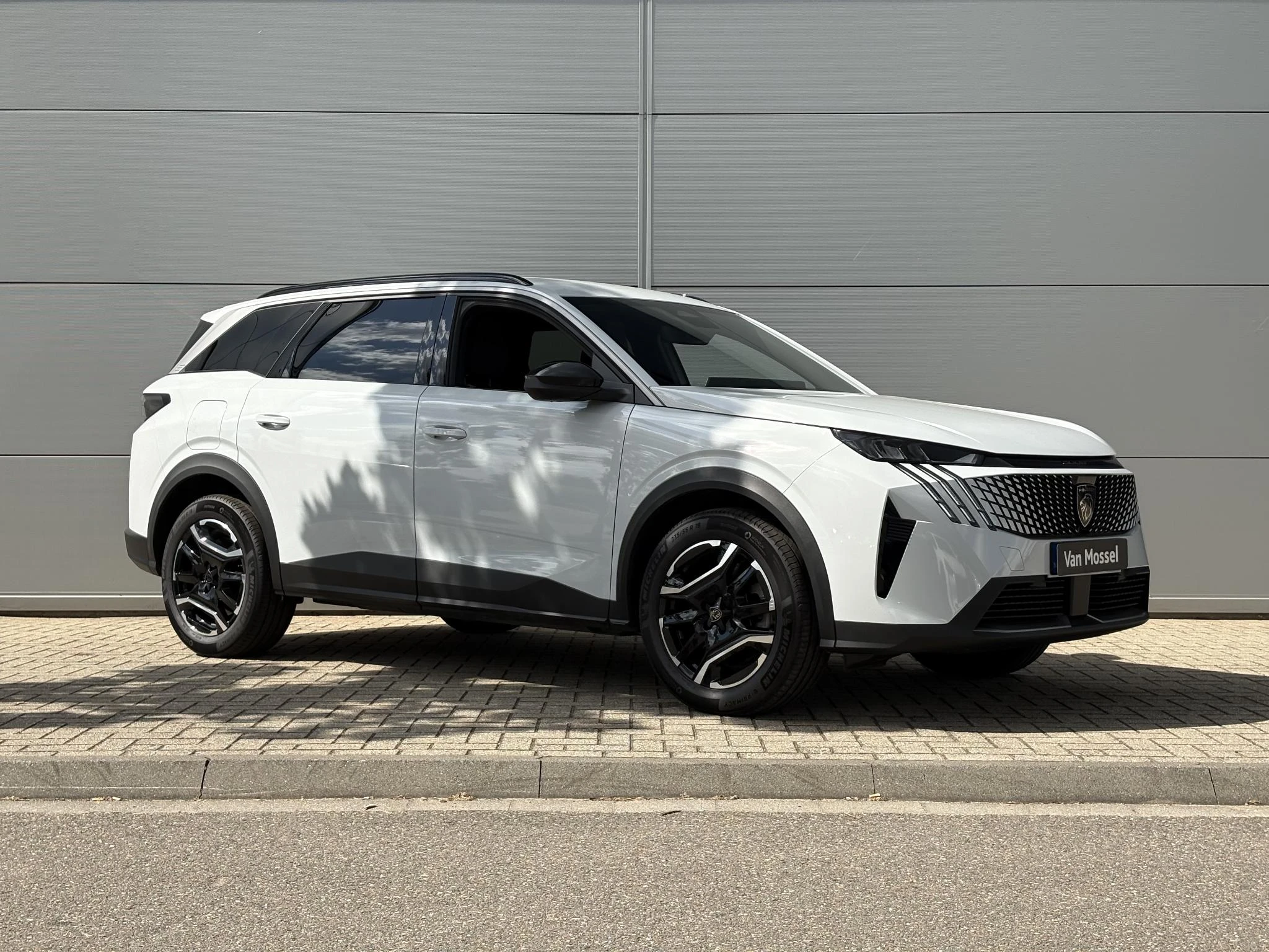 Peugeot-5008-image-7