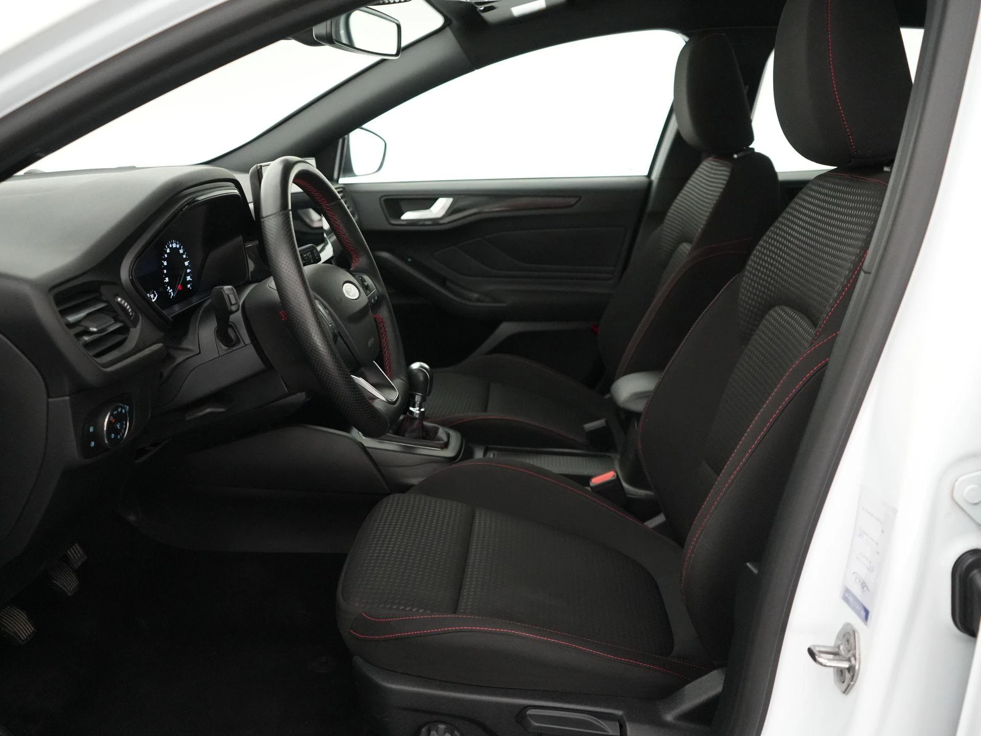 Ford Focus Clipper 1.0i EcoBoost MHEV 92kW ST-Line