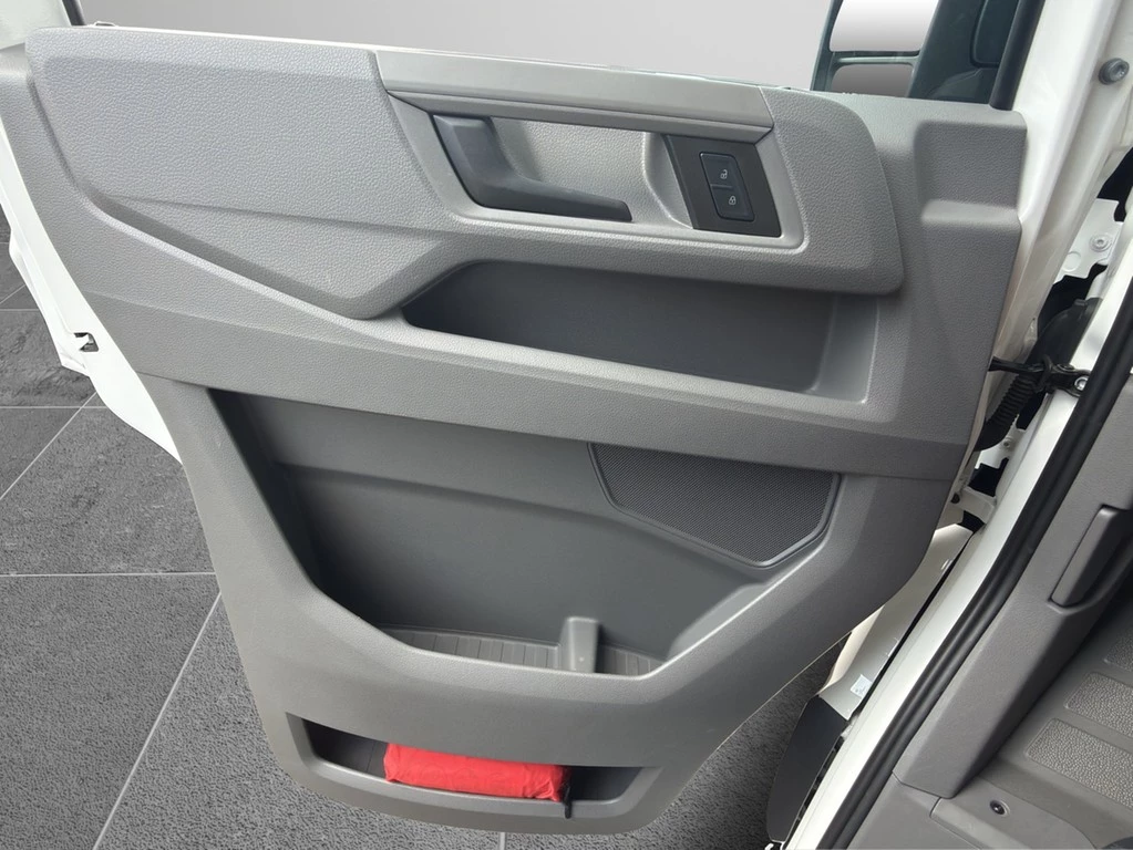 Volkswagen Crafter Kasten 30 mittellang Hochdach *KAMERA*AHK*TOTWINKEL*