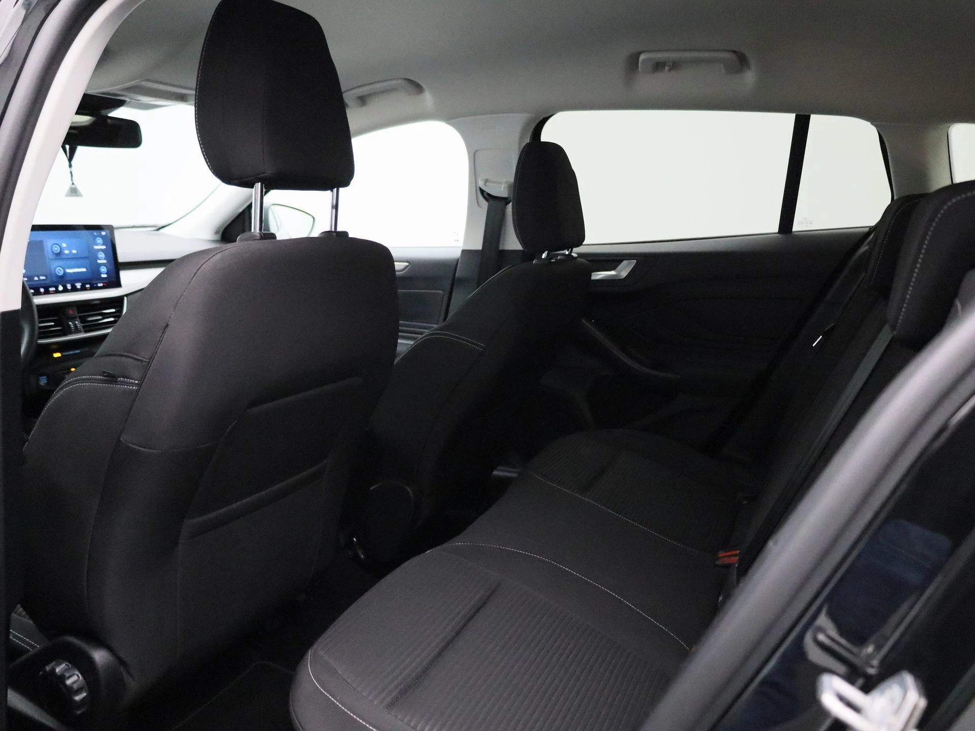 Ford Focus Wagon 1.0 EcoBoost Hybrid Titanium X