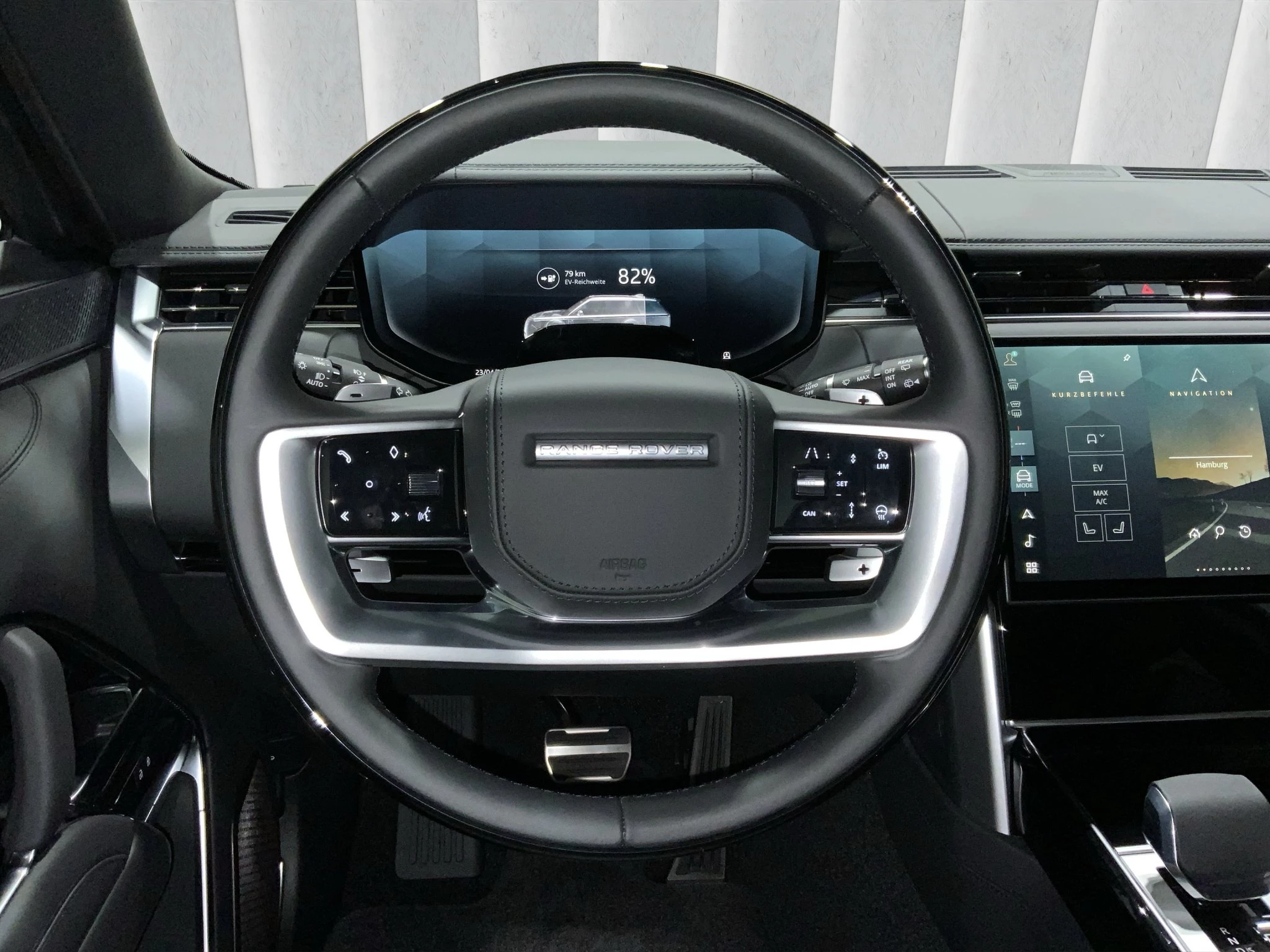 Land Rover Range Rover Autobiography 3.0 P550e 22 | AHK | Kühlfach