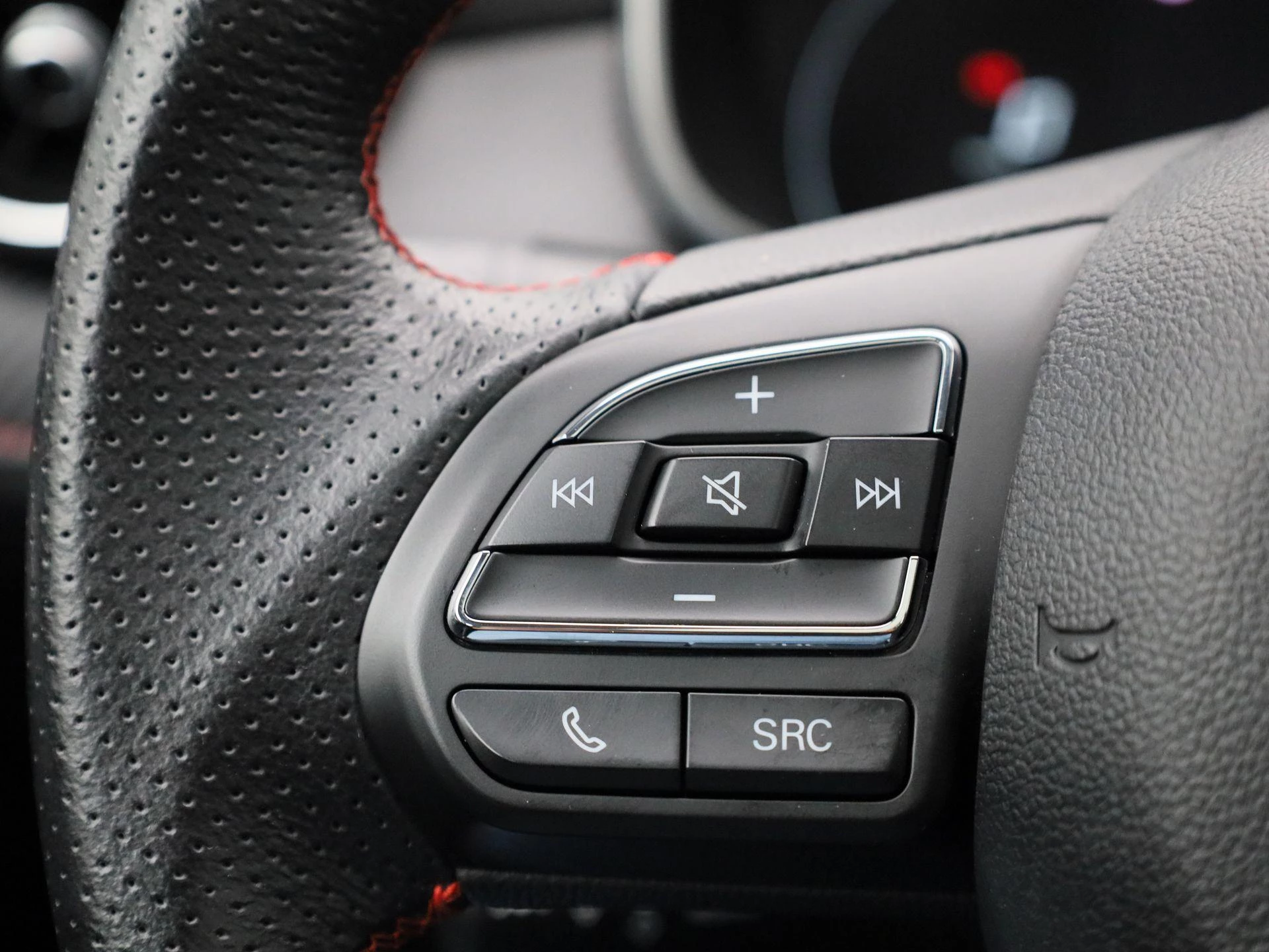 MG ZS EV Long Range Luxury 70 kWh