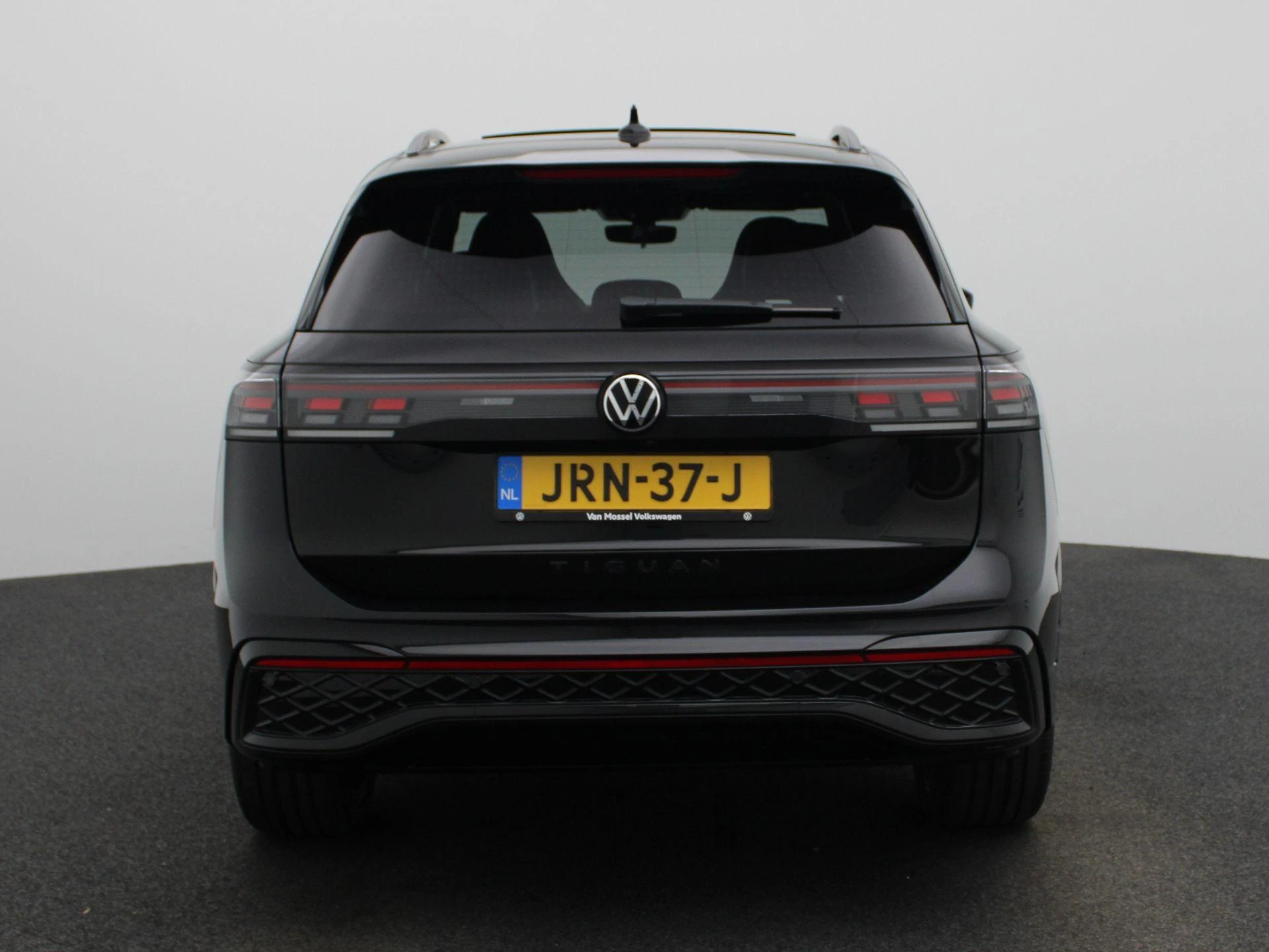 Volkswagen Tiguan 1.5 eHybrid R-Line Edition 204 PK|